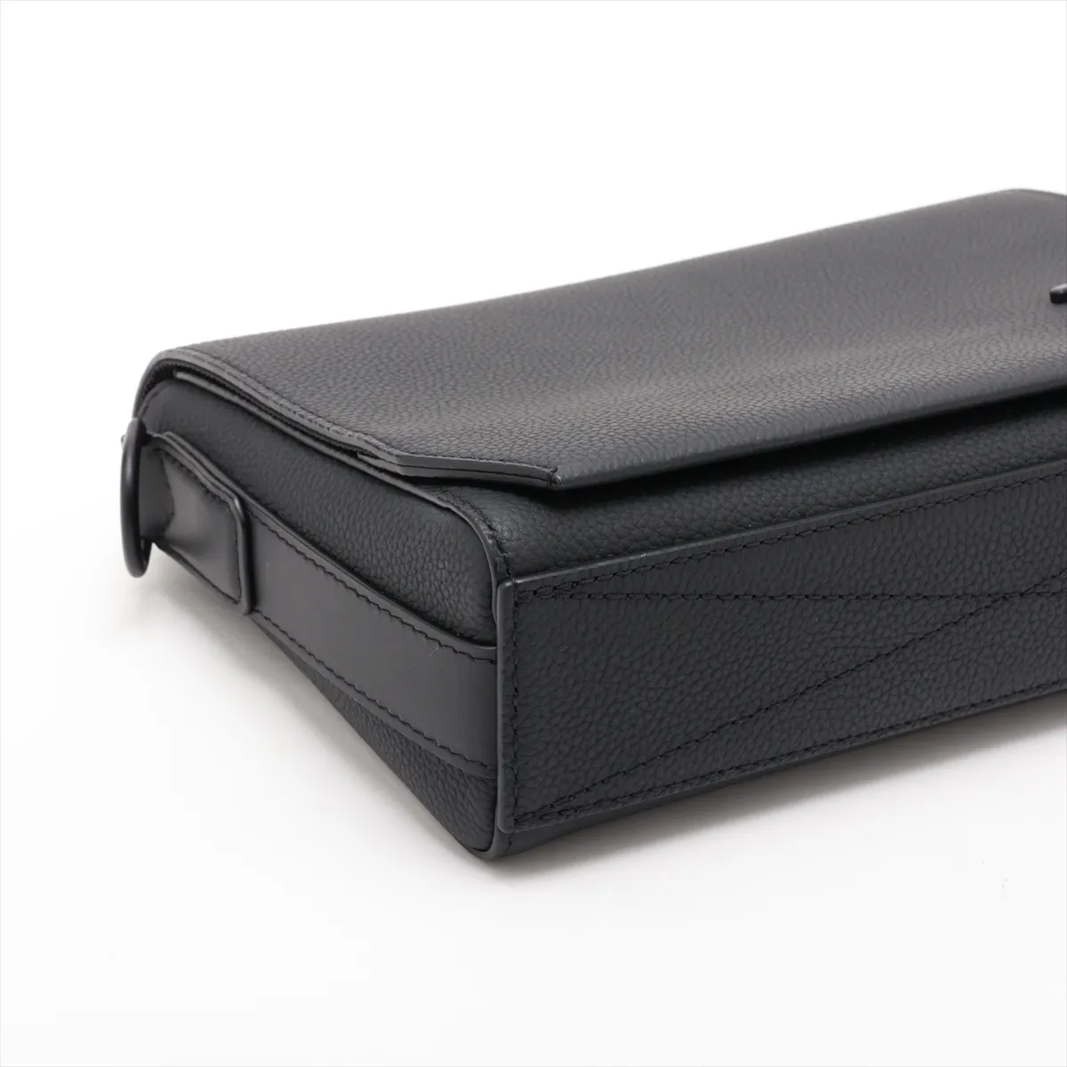 LV Aerogram Takeoff Messenger M24769 Black (RFID detected) — view 4
