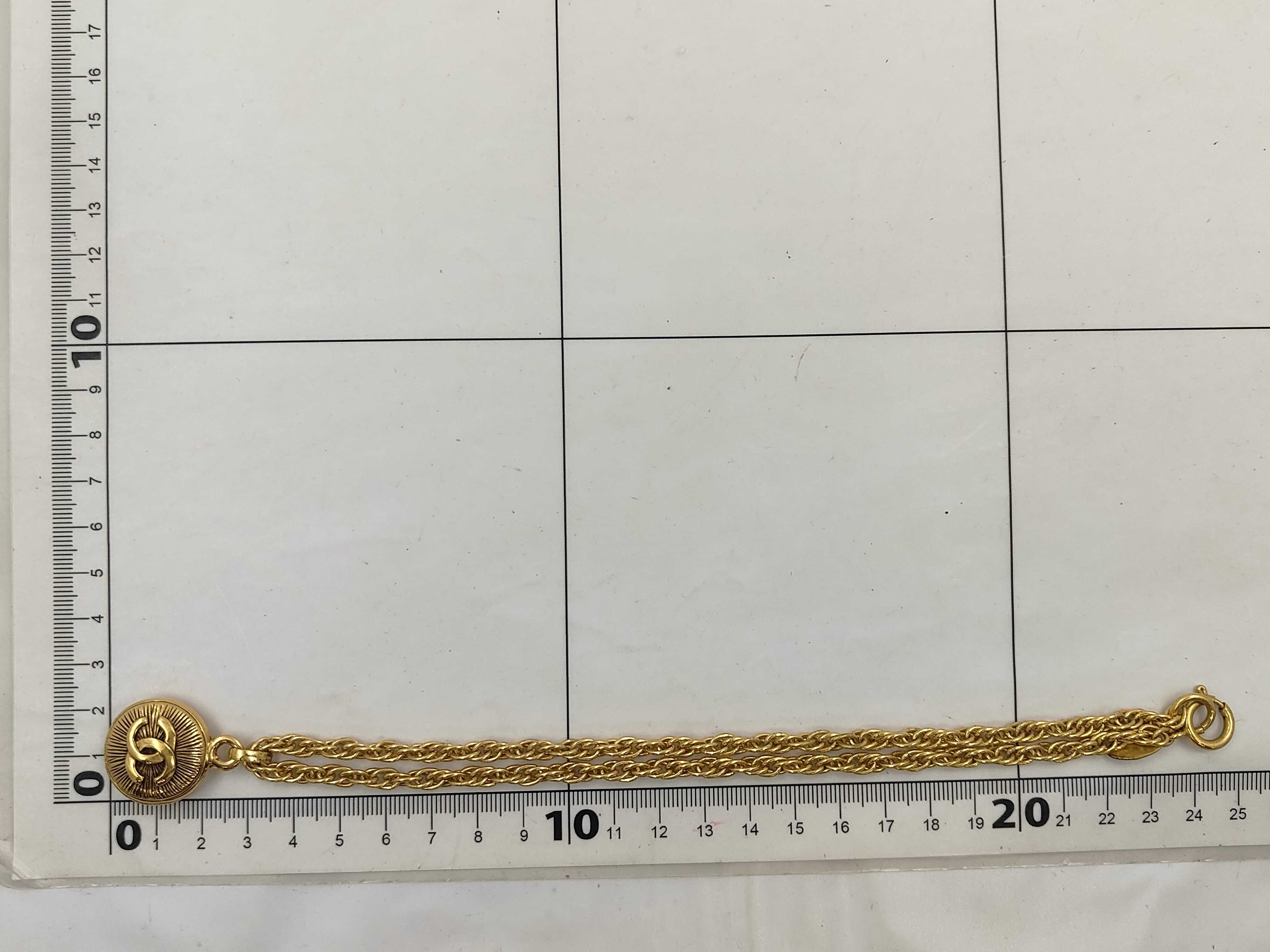 necklace with box, Sunburst design. — view 6