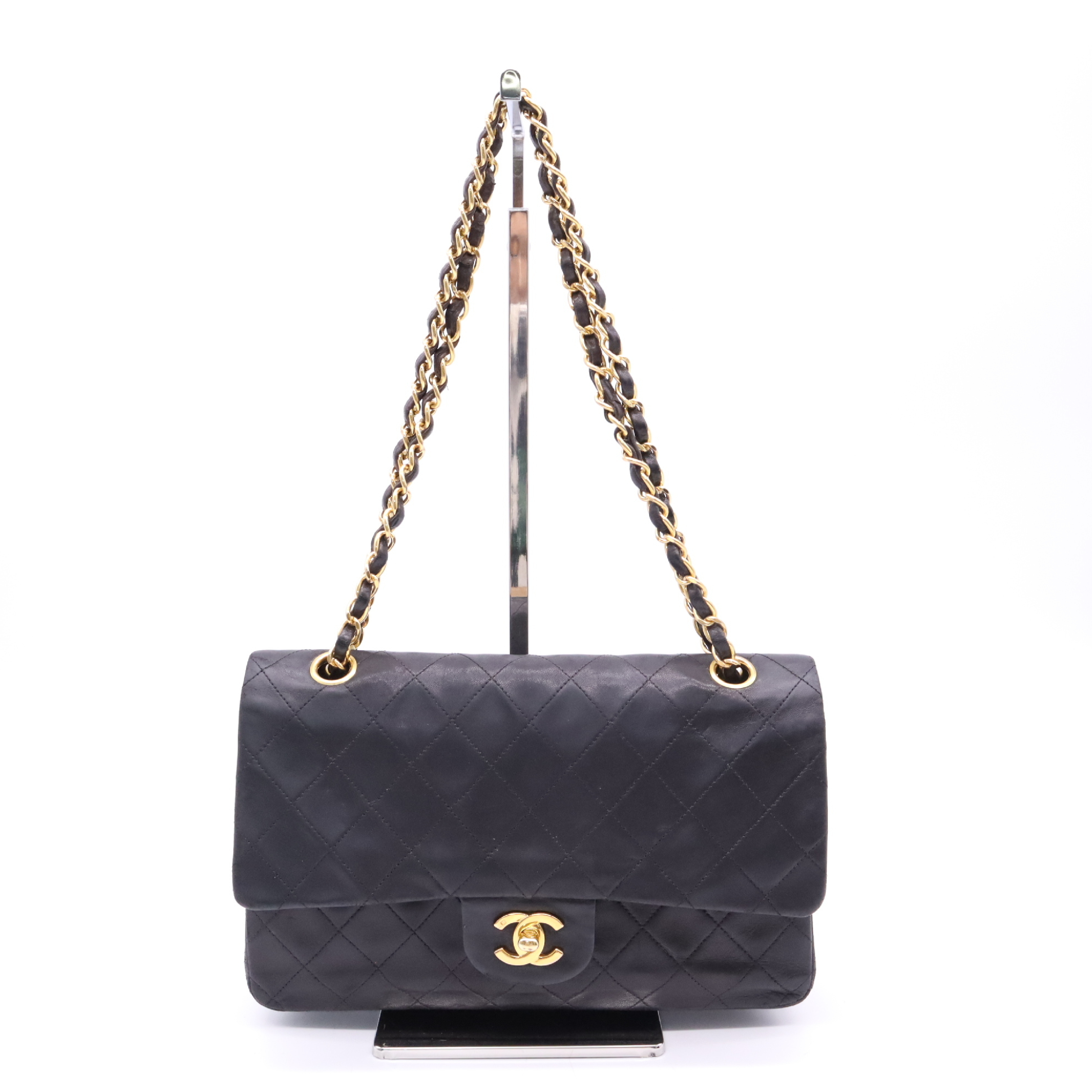Lambskin Matelassé 25 Double Flap Double Chain Gold Hardware Black Seal 5024893 Shoulder Bag