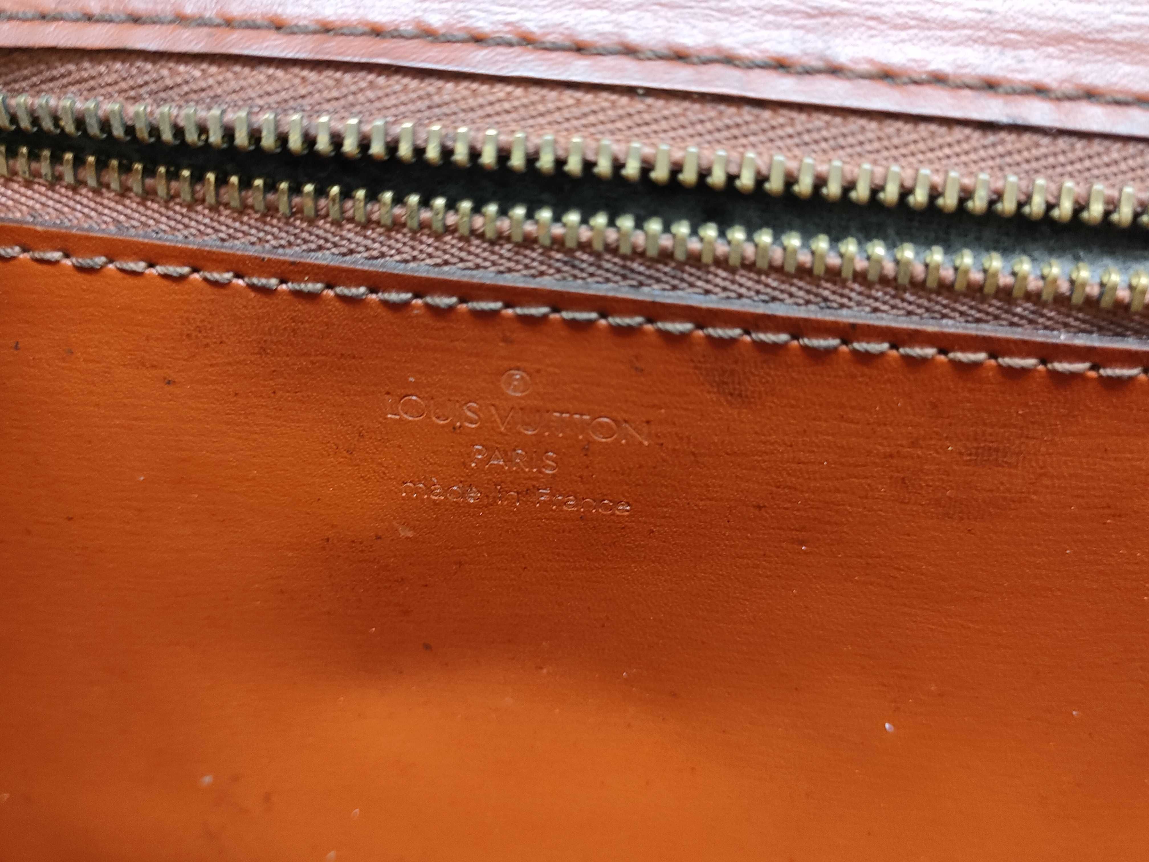 Epi Arche M52573 Shoulder Bag — view 12