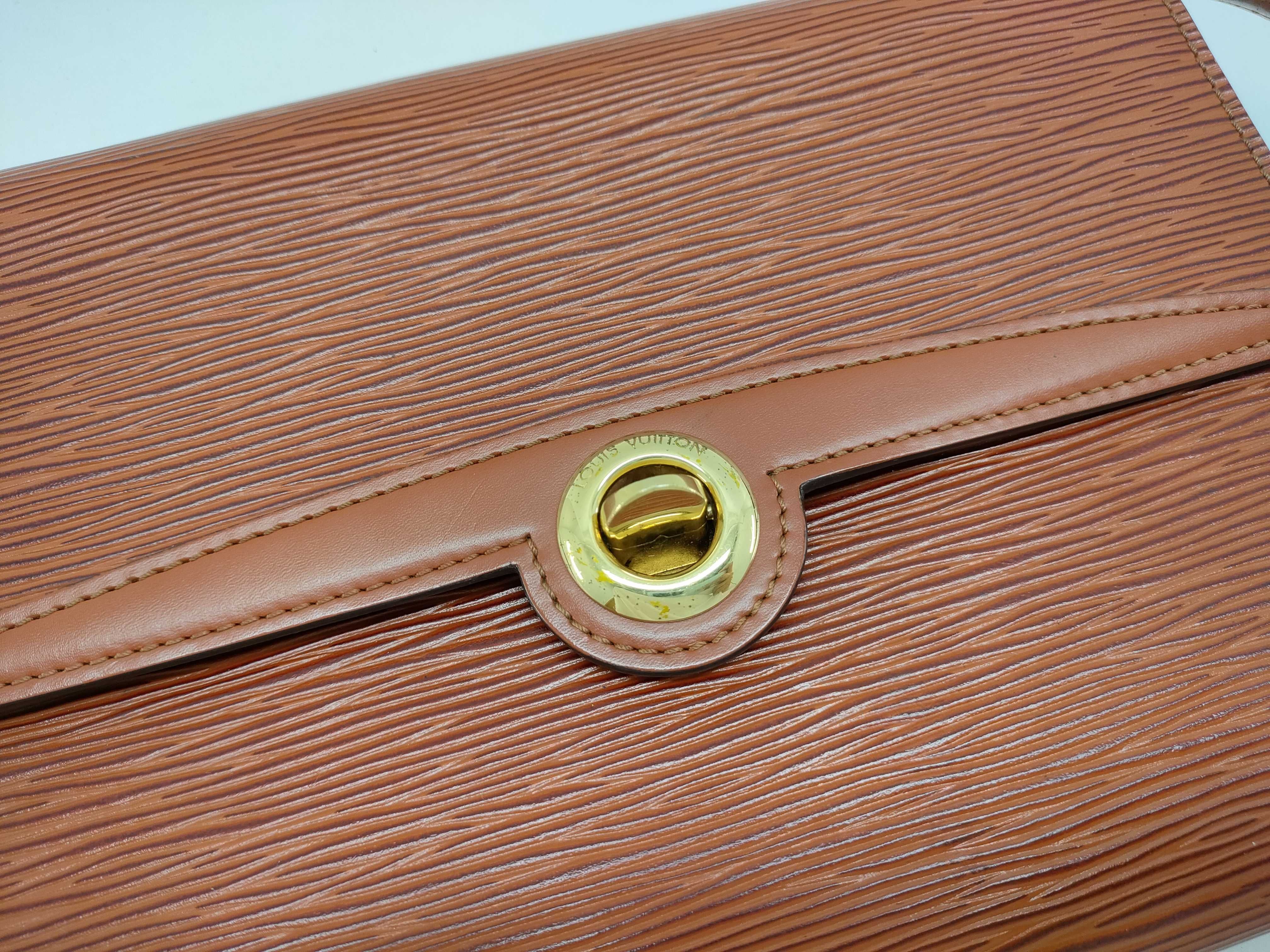 Epi Arche M52573 Shoulder Bag — view 15