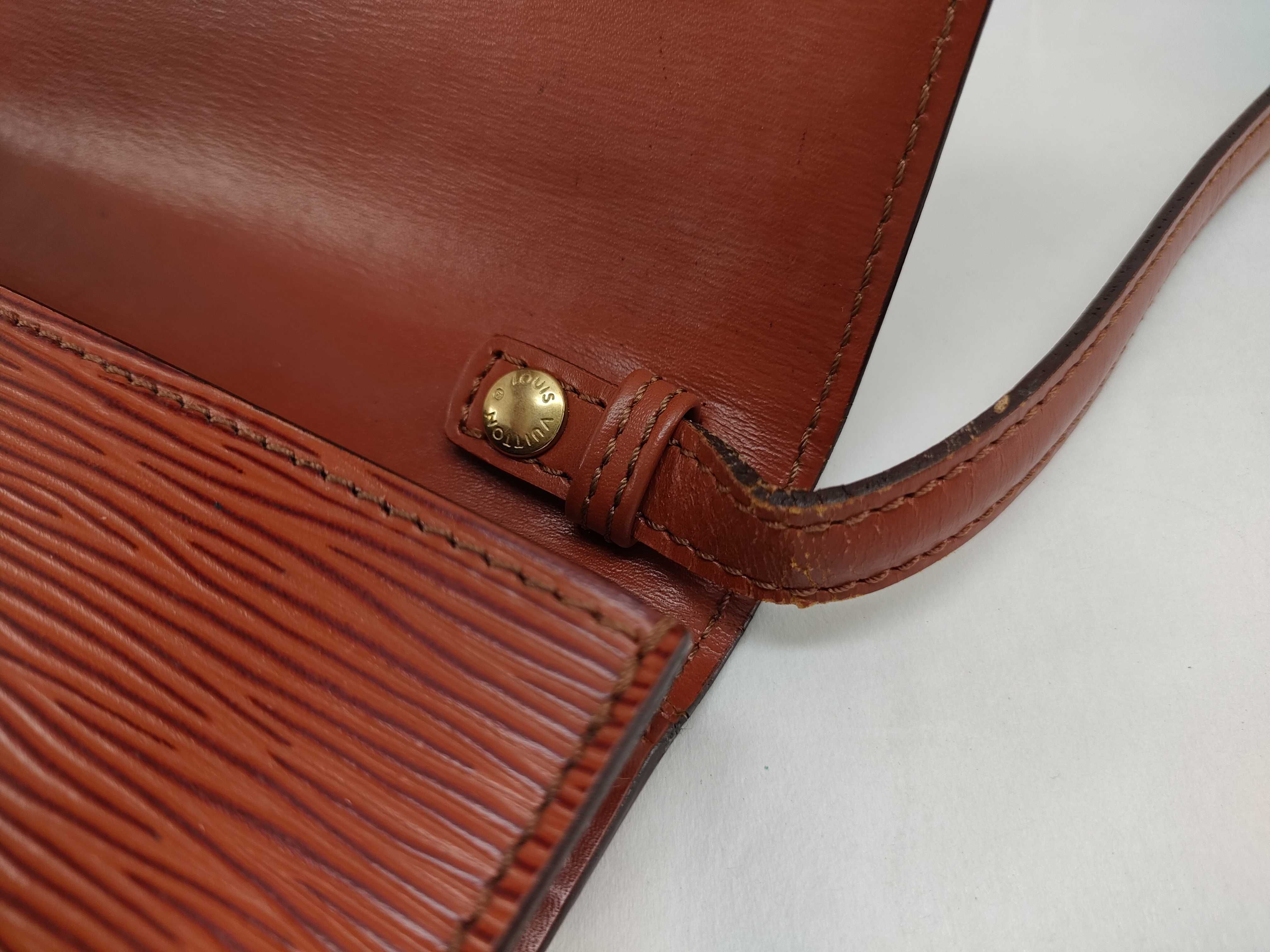 Epi Arche M52573 Shoulder Bag — view 5