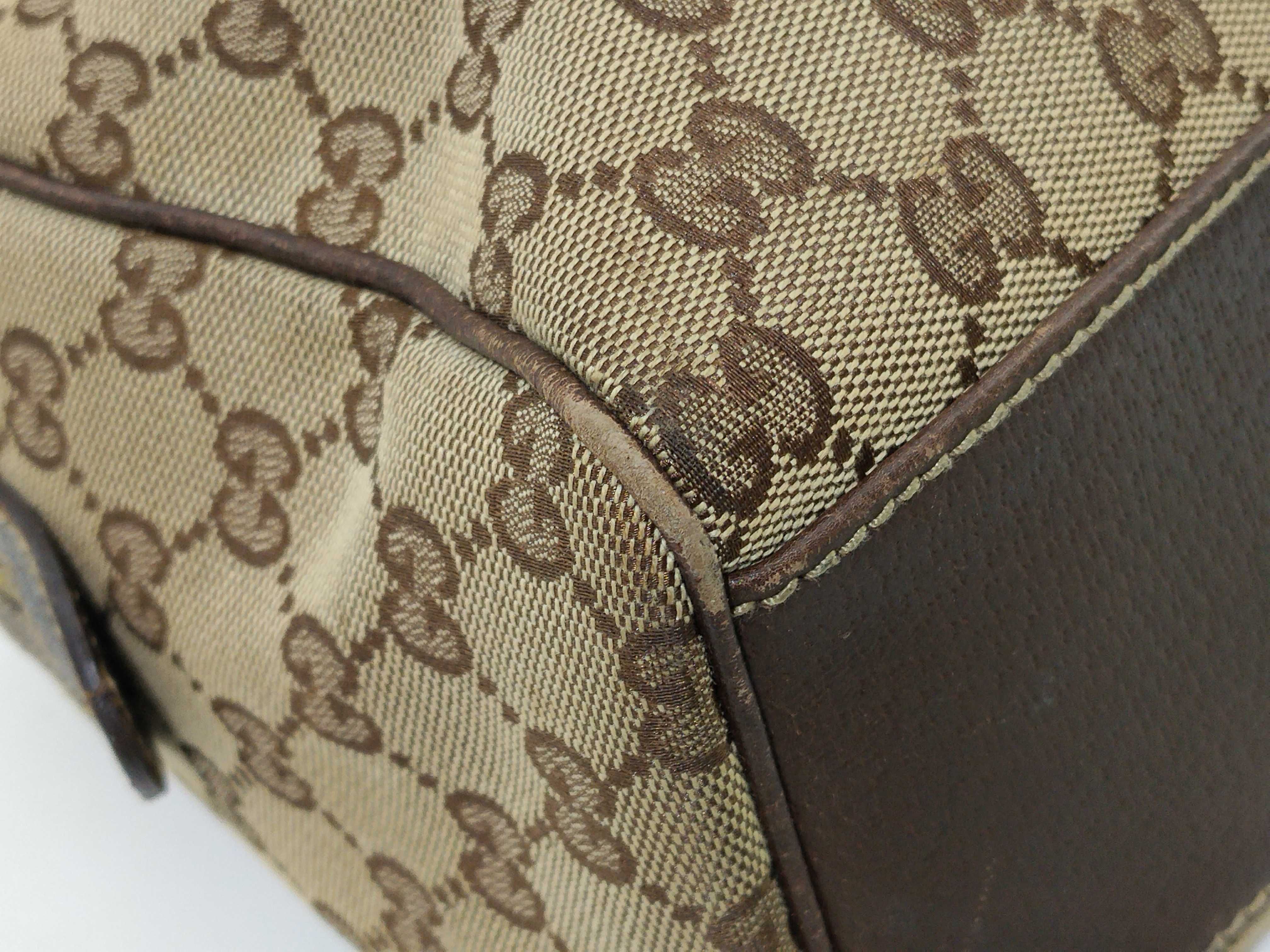 GG Canvas Handbag GG Canvas 152457 Handbag — view 4