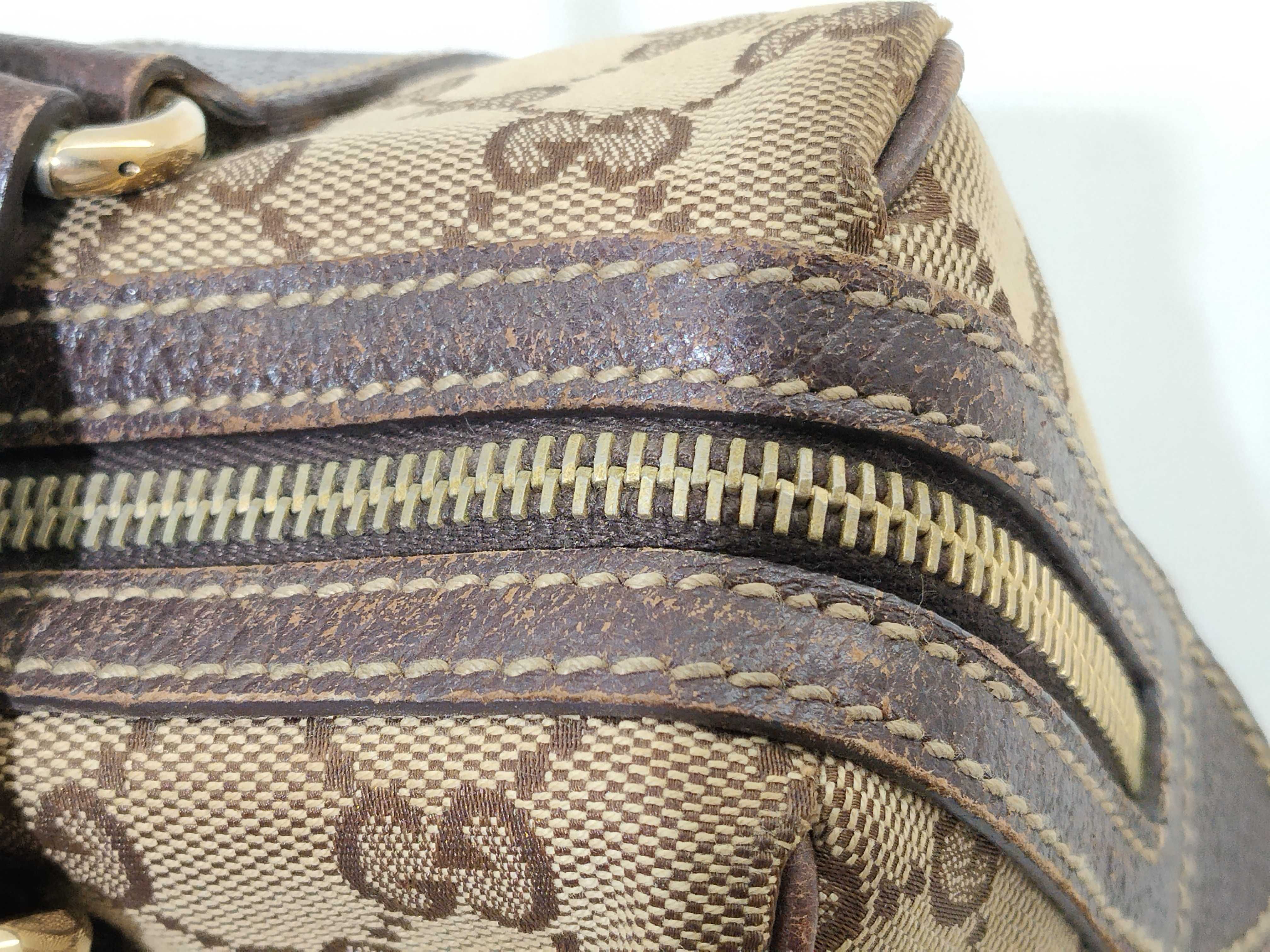 GG Canvas Handbag GG Canvas 152457 Handbag — view 9