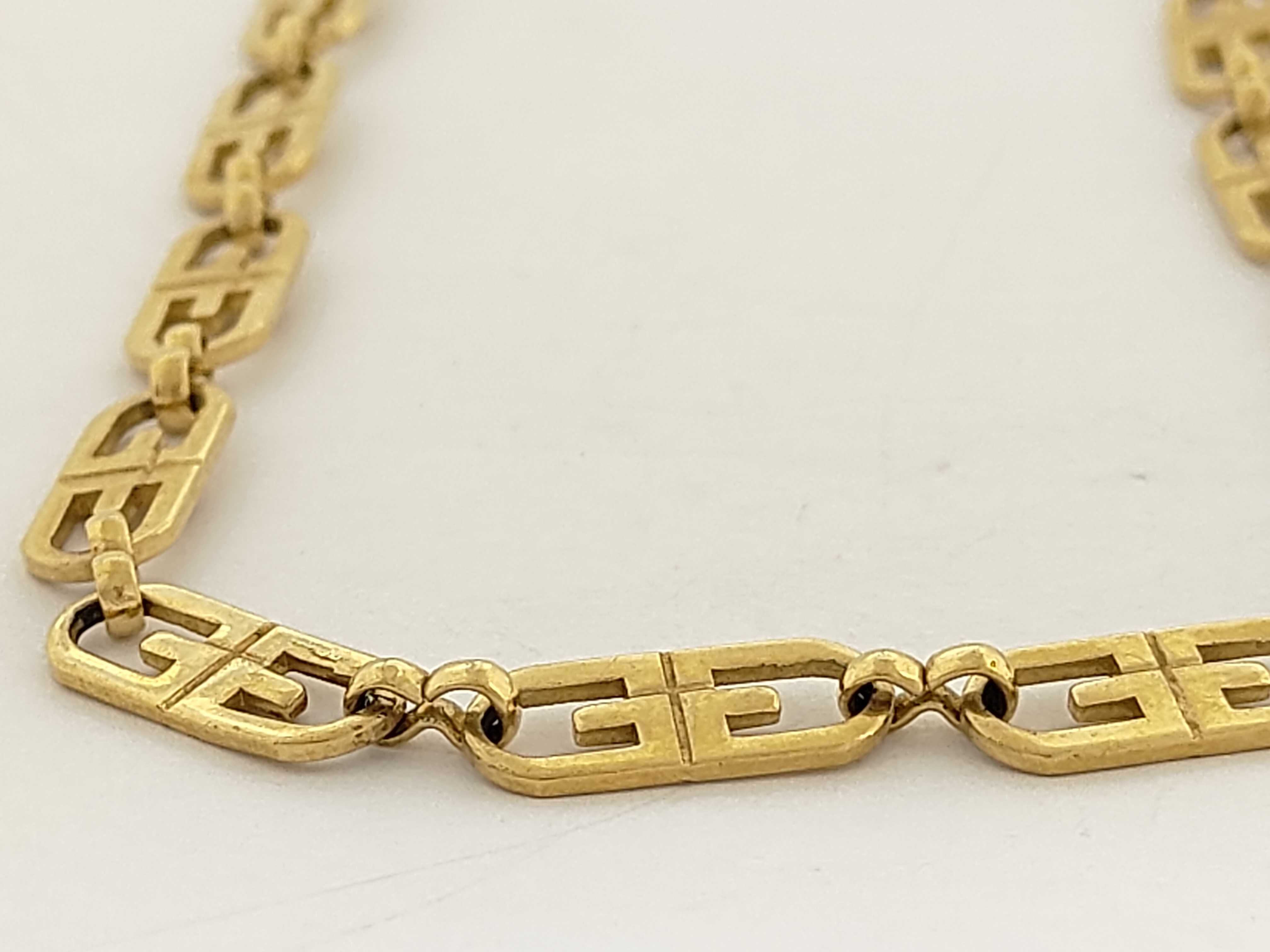 Necklace — view 4