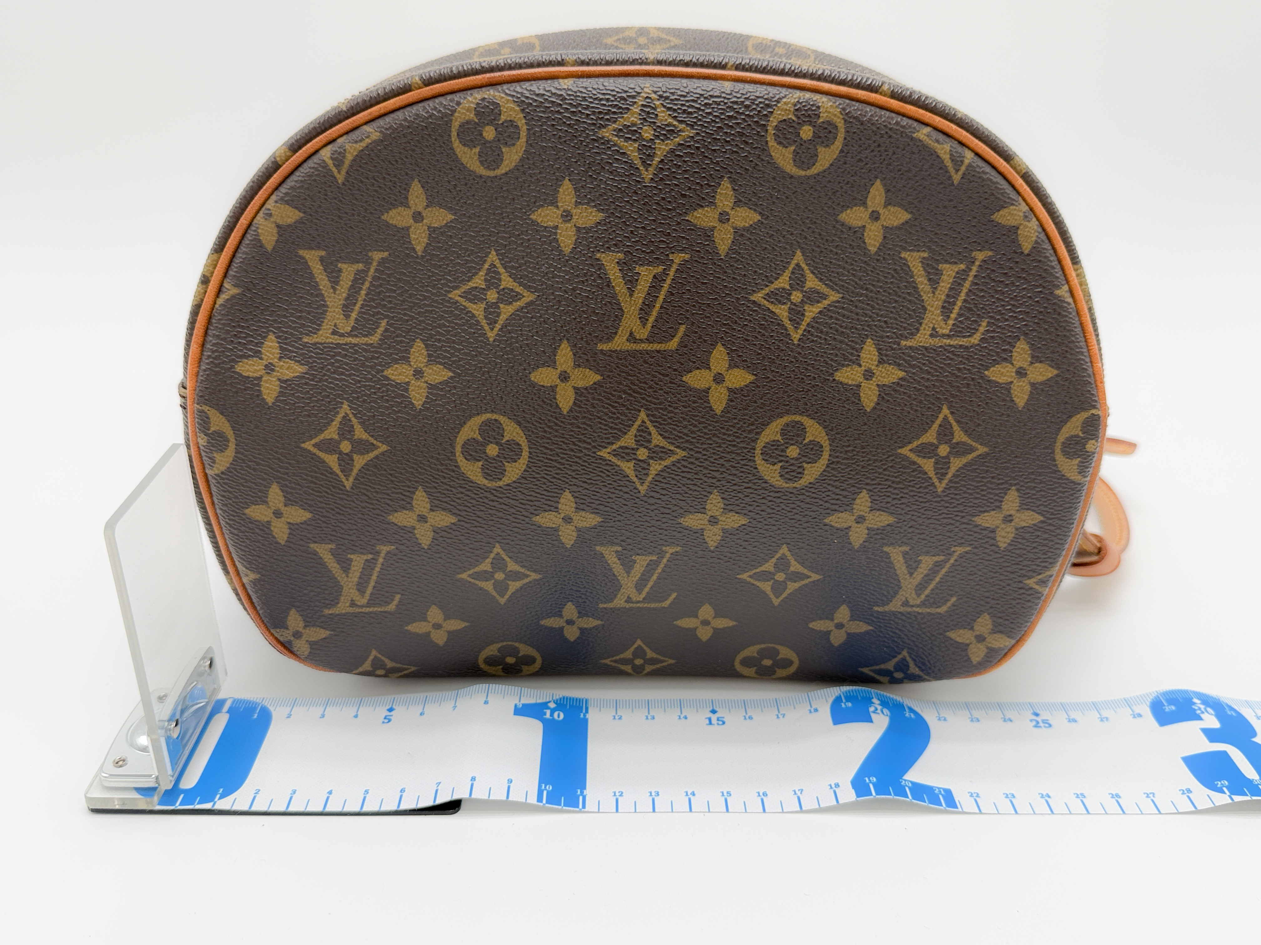 Monogram M51221 Blois Shoulder Bag (No stickiness) — view 2