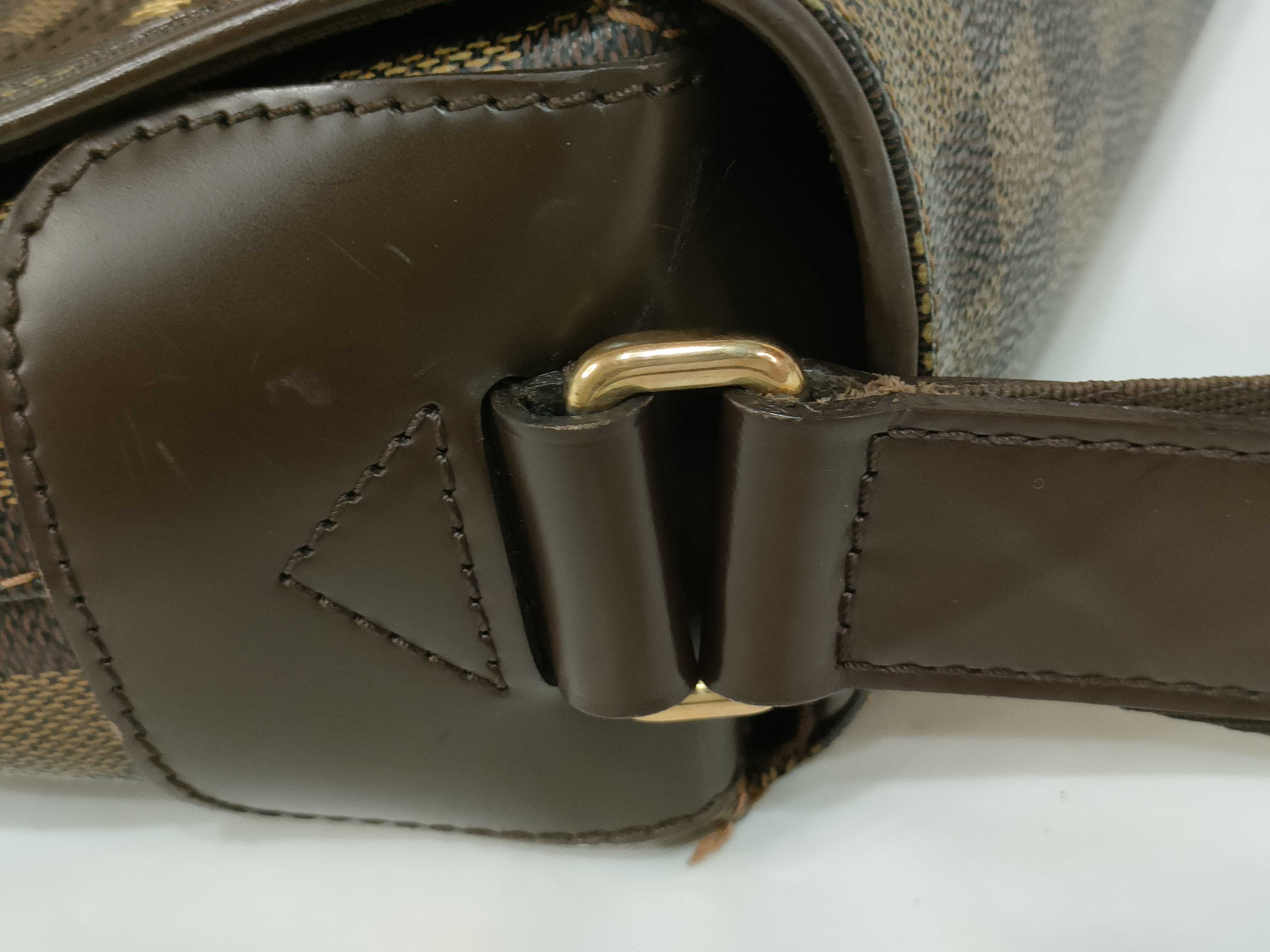 Damier Louis Vuitton Damier Shoulder Bag — view 4