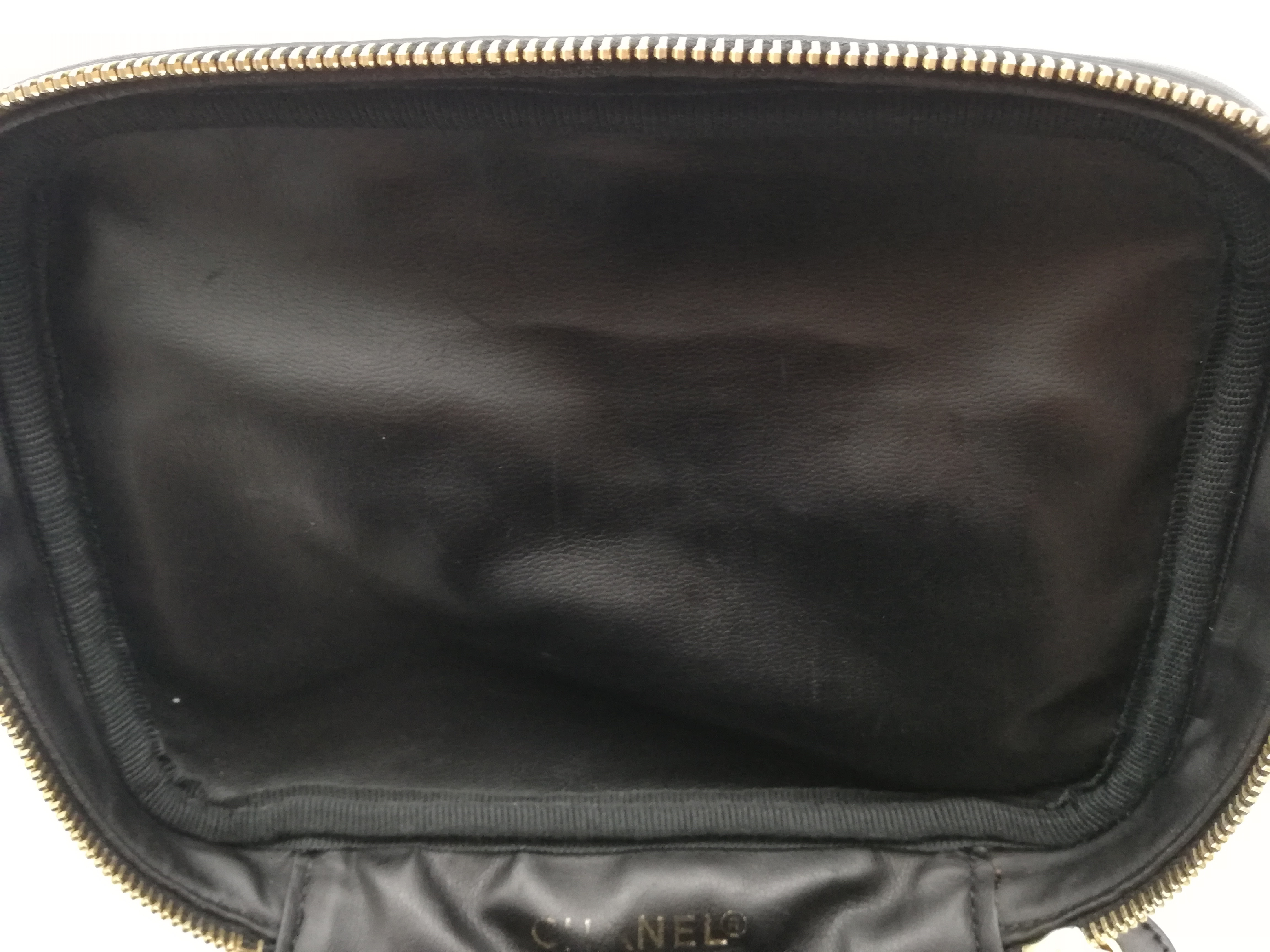 Bicolore Vanity Bag Black Vanity Bag — view 11