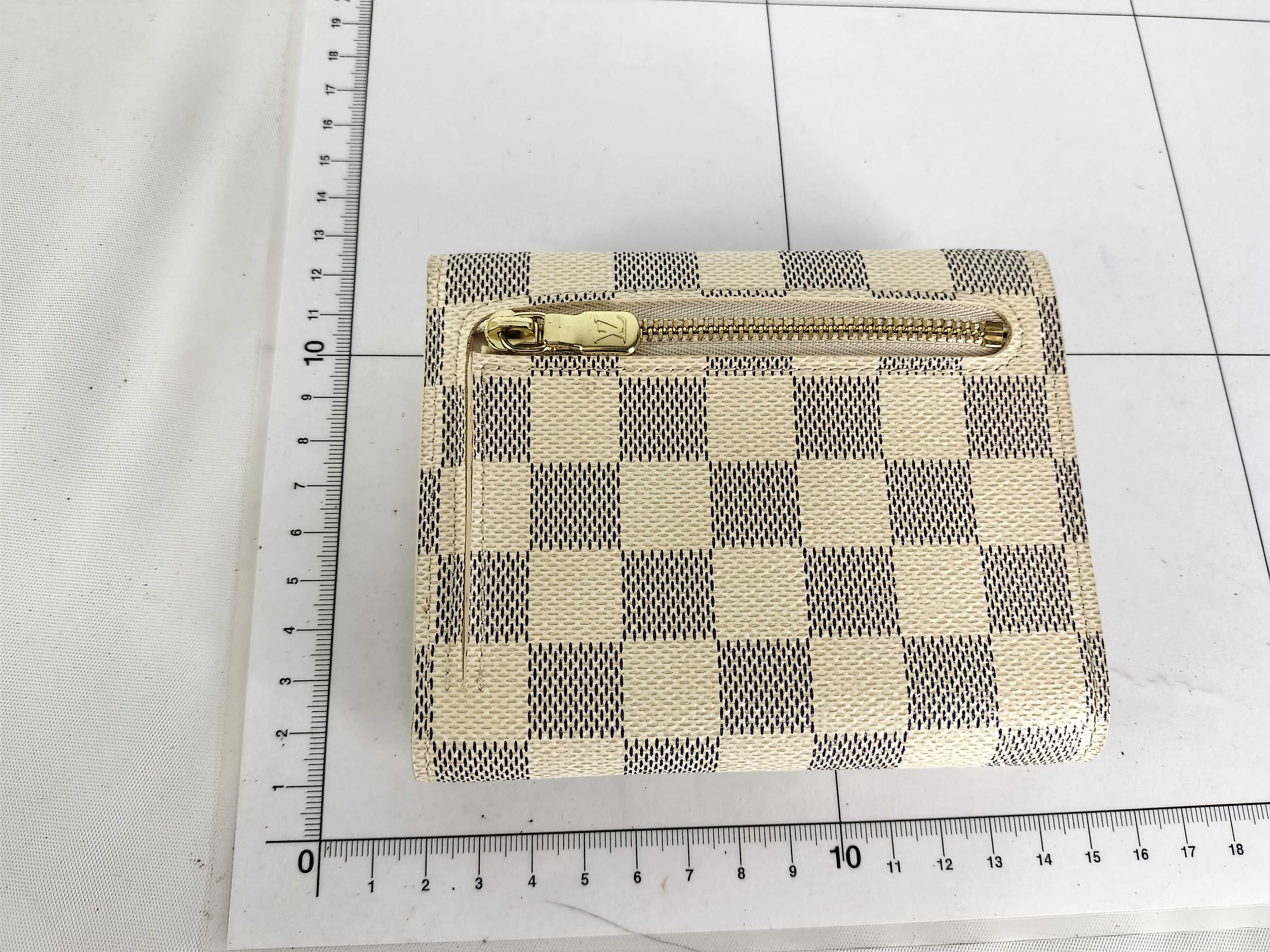 Damier Azur Portefeuille Koala Wallet — view 11