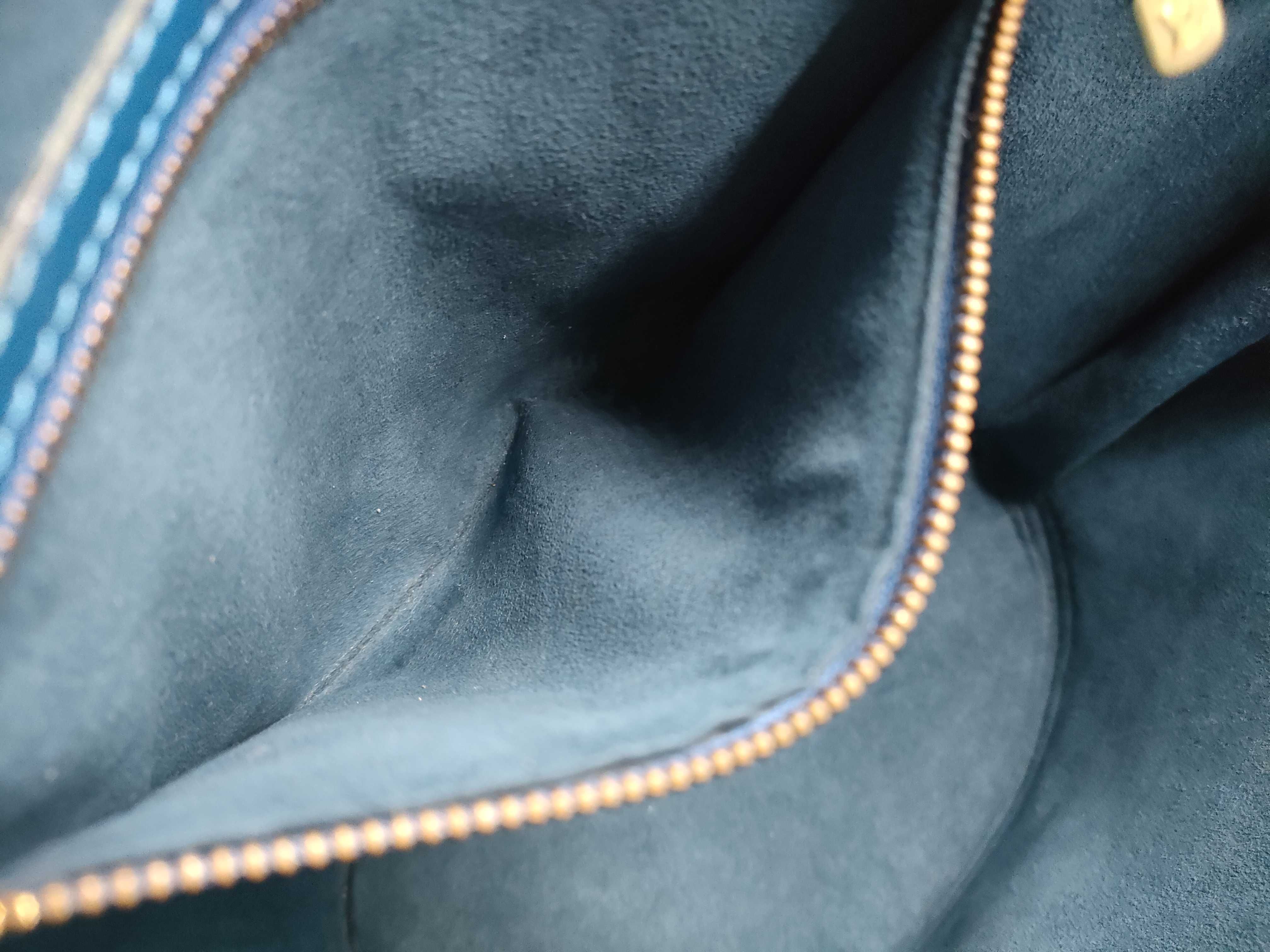 Epi M52235 Saint Jacques Shoulder Bag — view 11