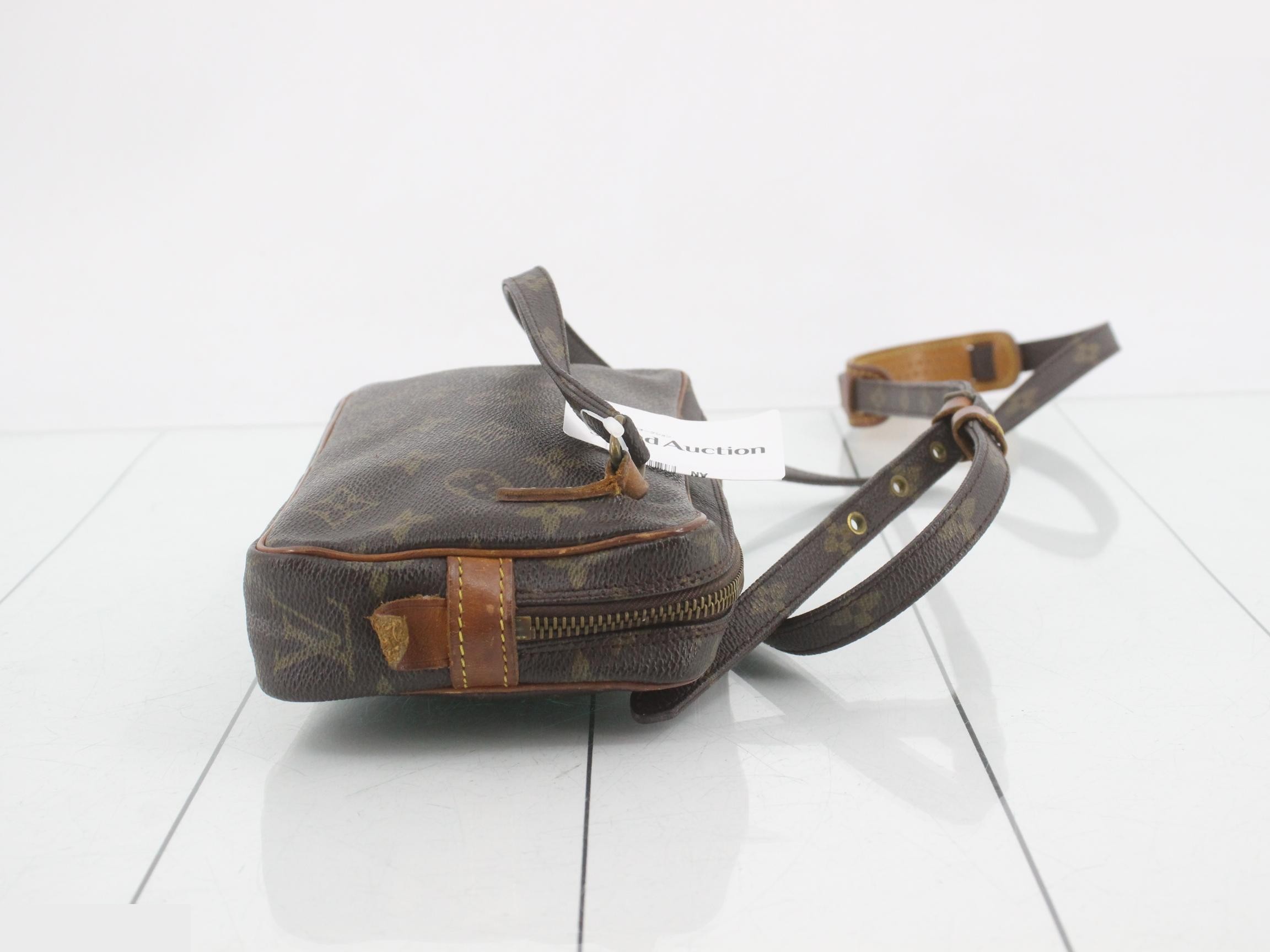 Monogram Pochette Marly Bandoulière — view 3