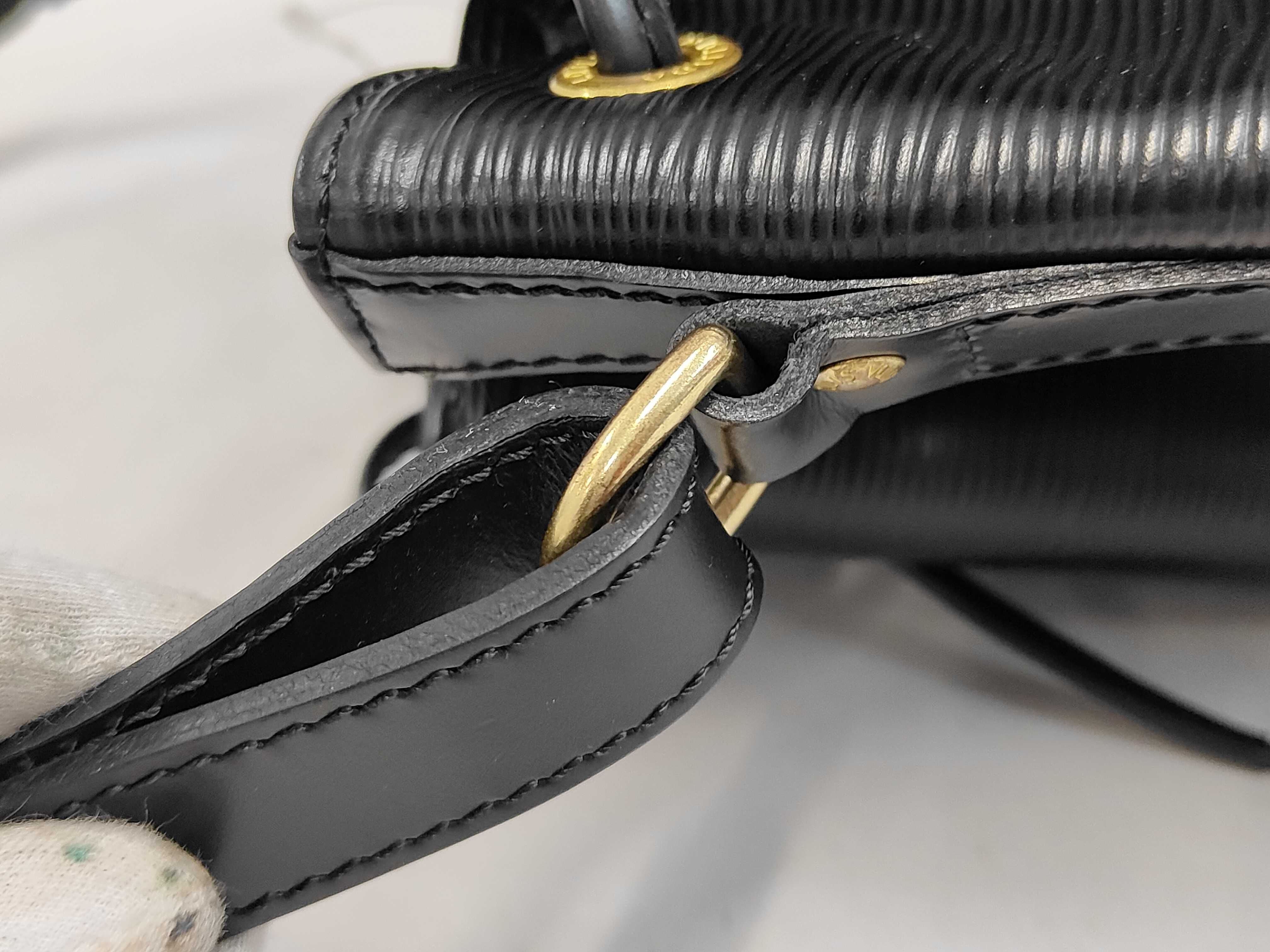 Epi M59002 Noé Noir Shoulder Bag — view 7