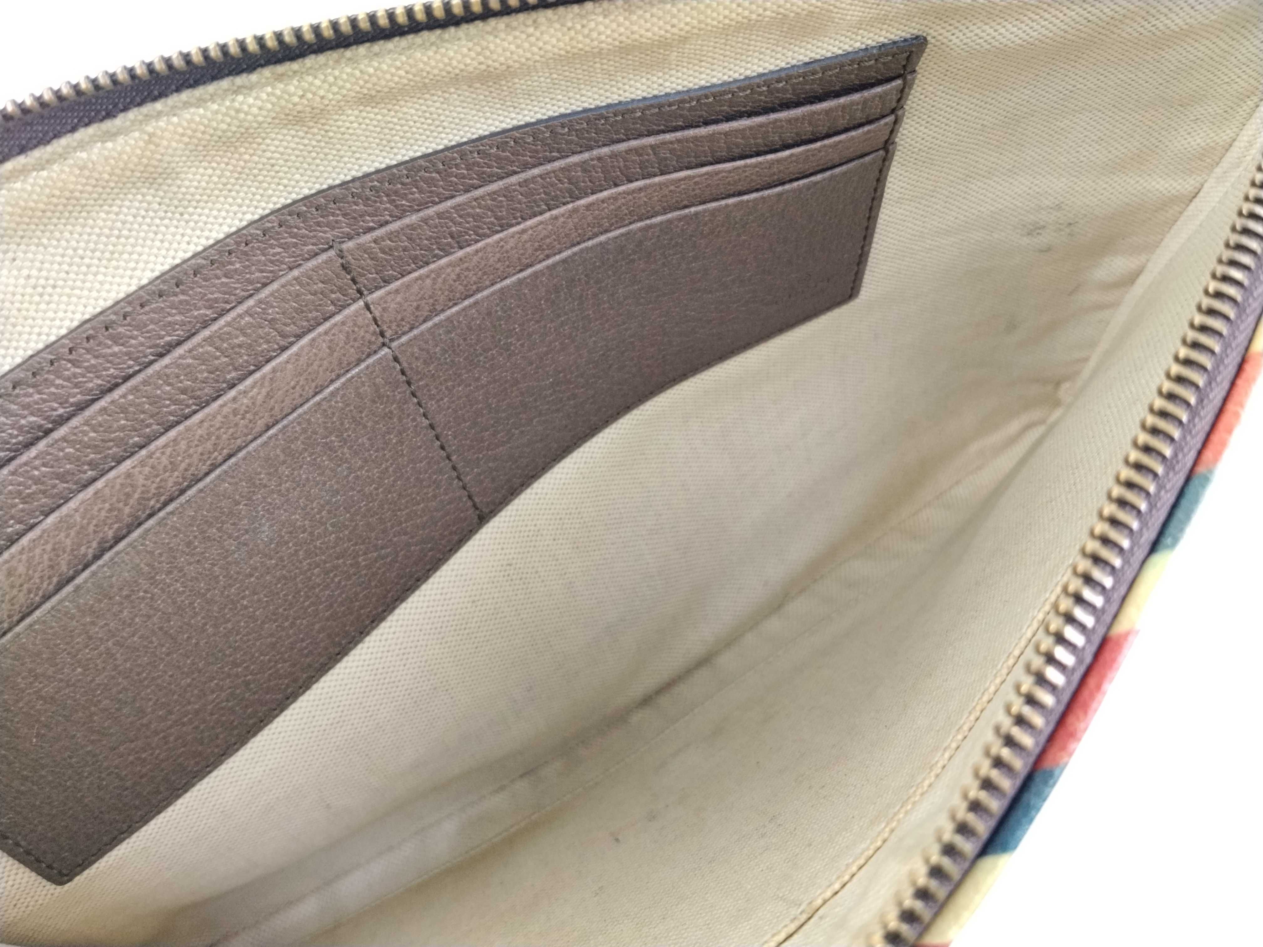 GG Supreme Courier PVC x Leather Clutch Bag, Beige, 473915. Accessories: Dust bag. — view 12