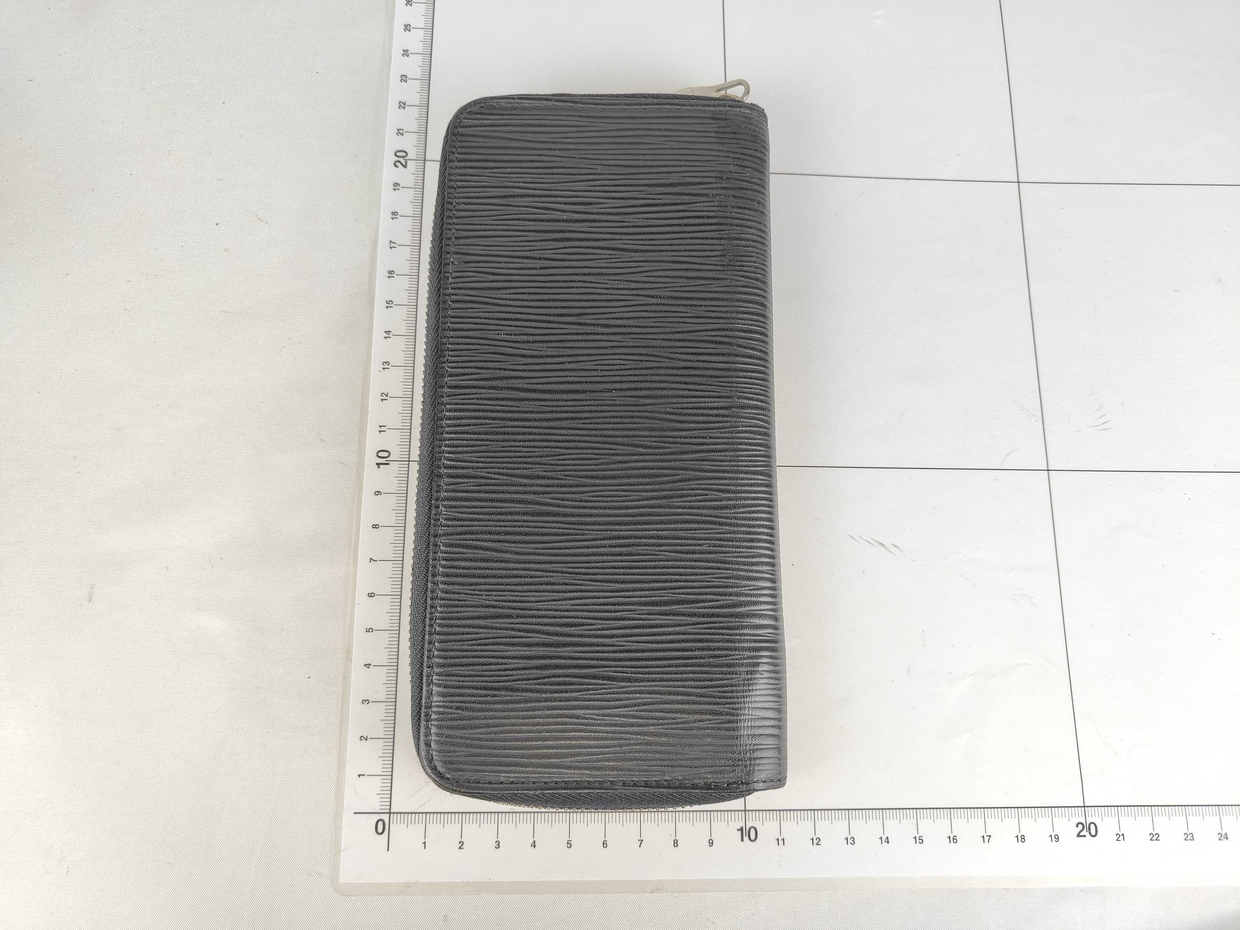 Epi Zippy Organizer Wallet — view 2