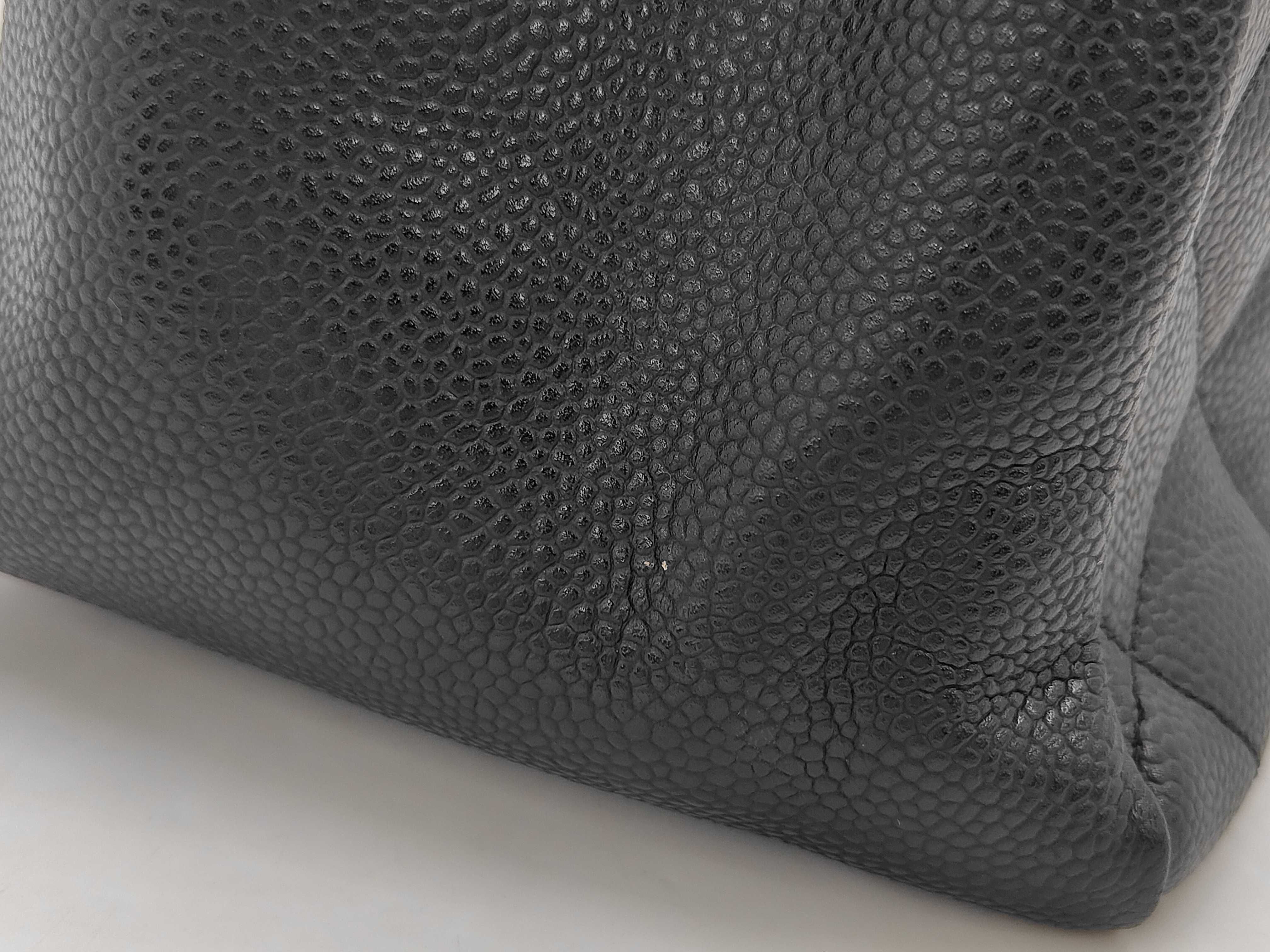 GST Chain Tote Bag, Black Caviar Leather Tote Bag — view 12