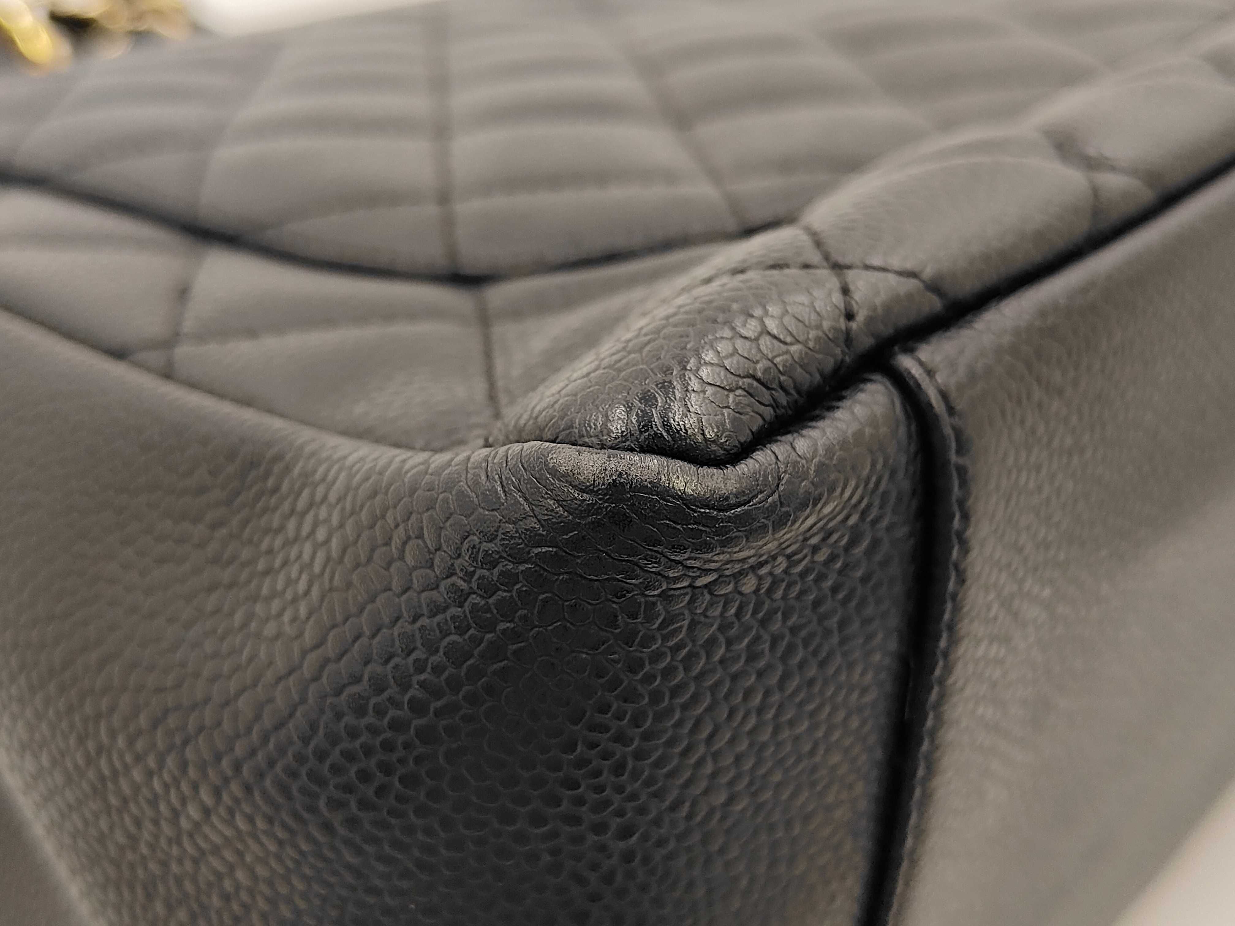 GST Chain Tote Bag, Black Caviar Leather Tote Bag — view 6