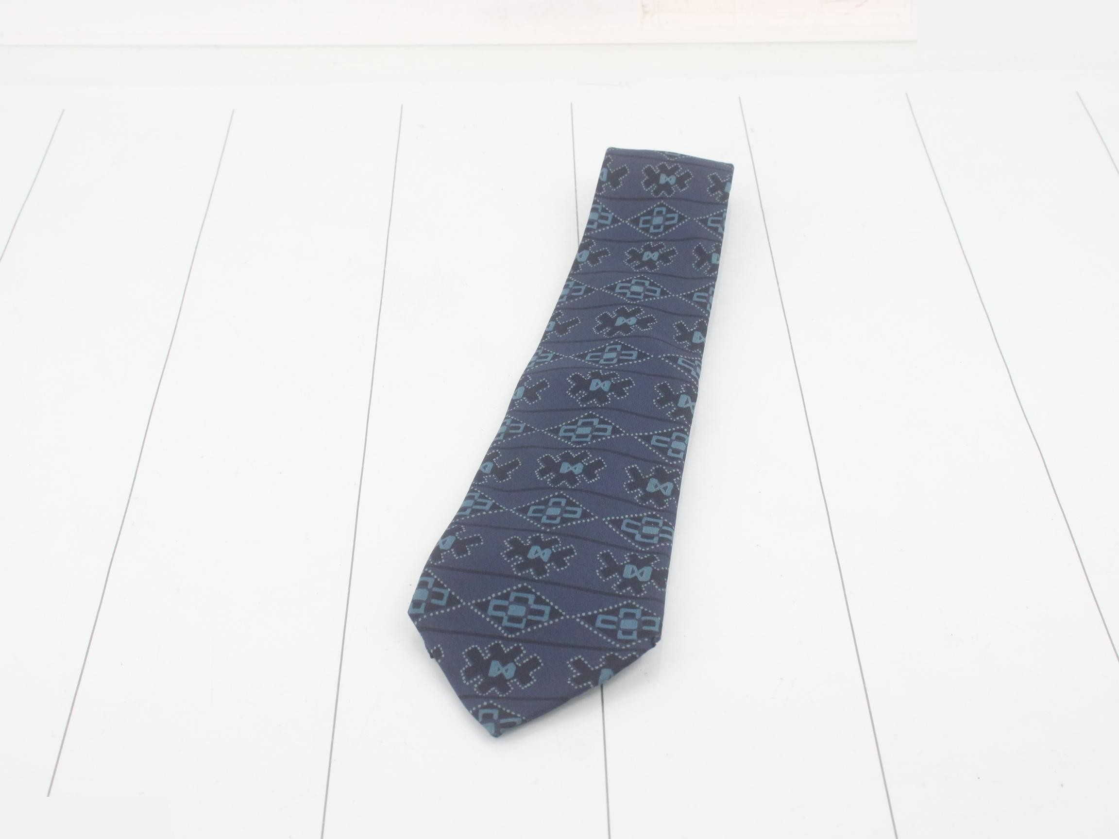 tie