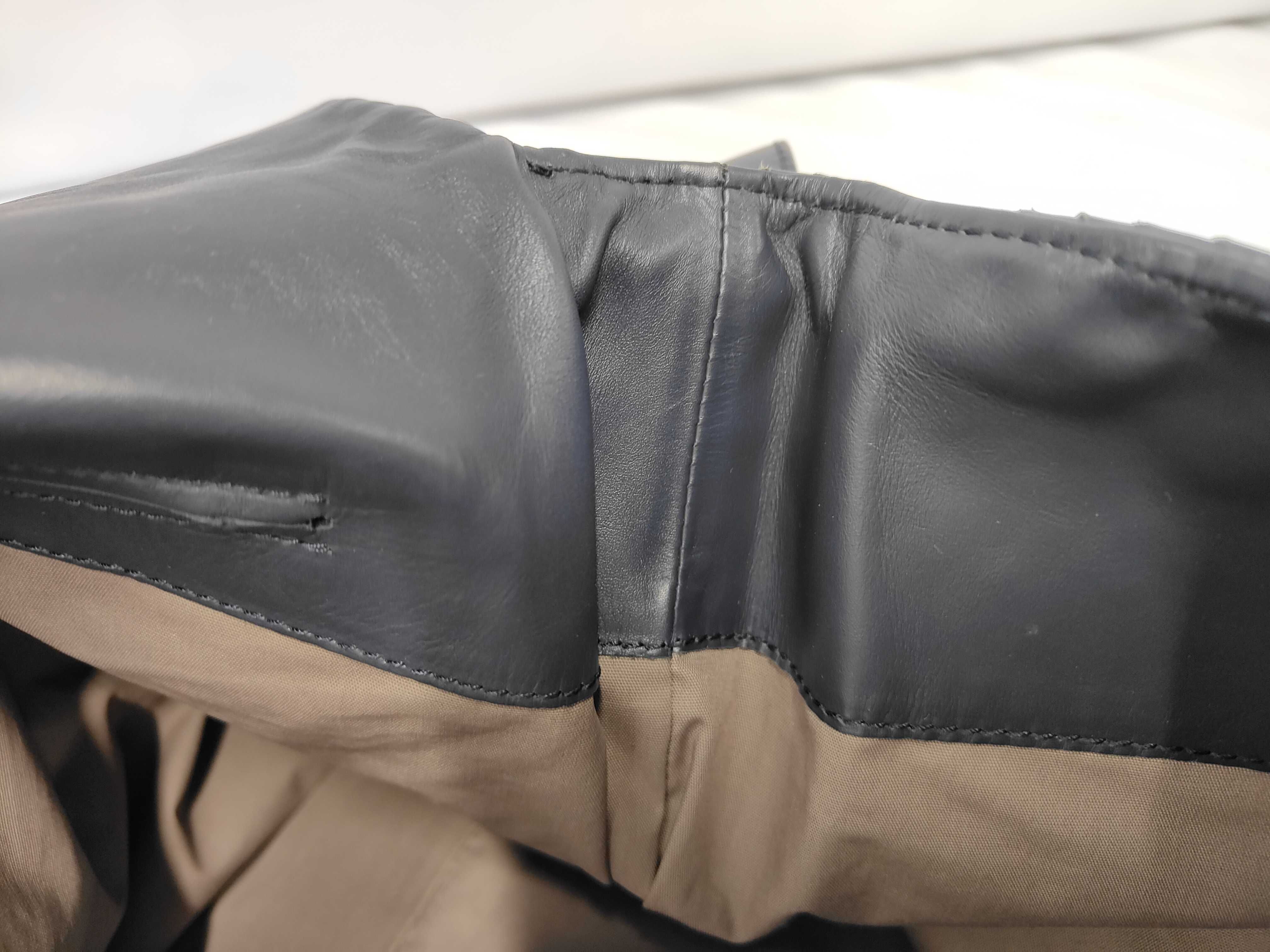 Intrecciato Shoulder Bag — view 11