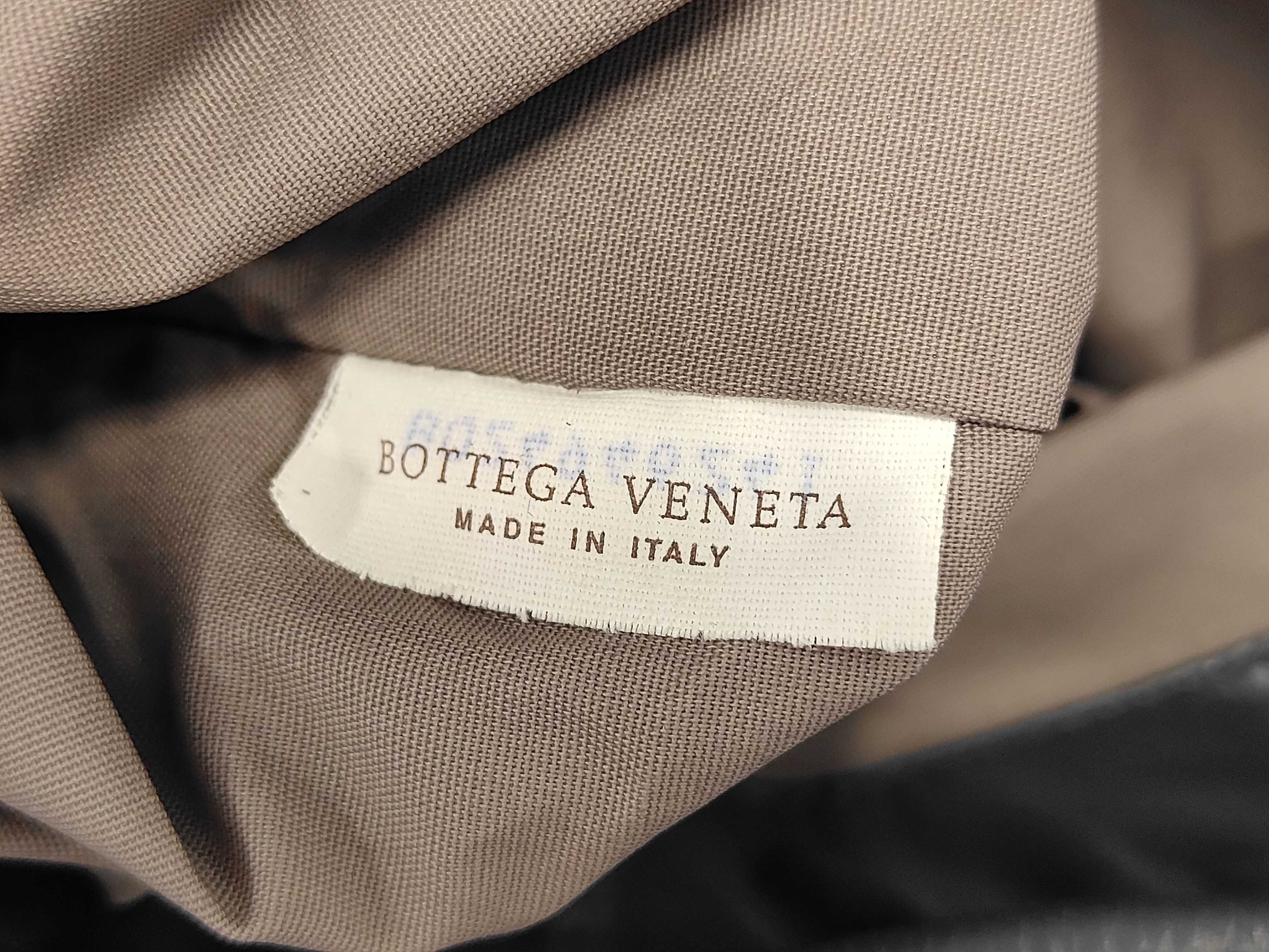 Intrecciato Shoulder Bag — view 12