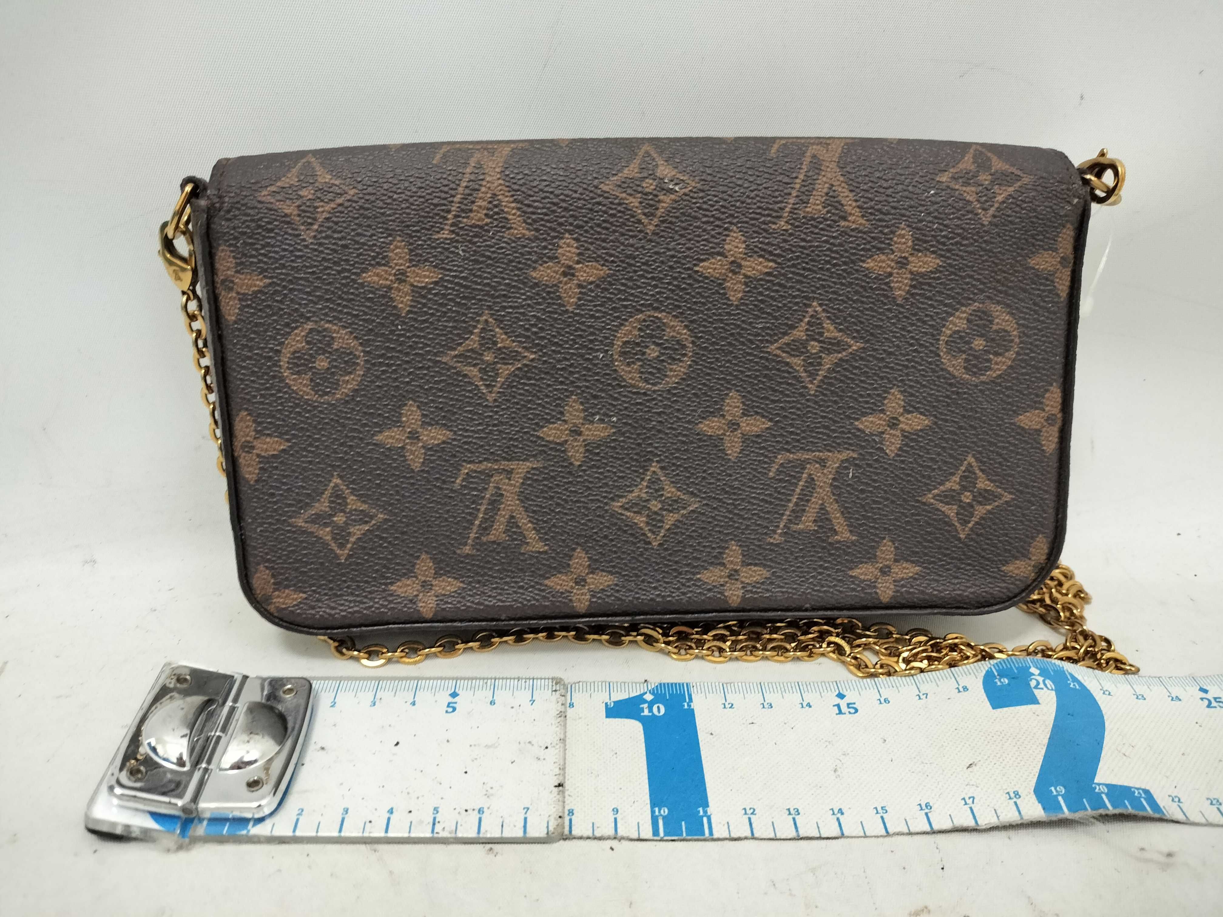 Chain Shoulder Bag — view 2
