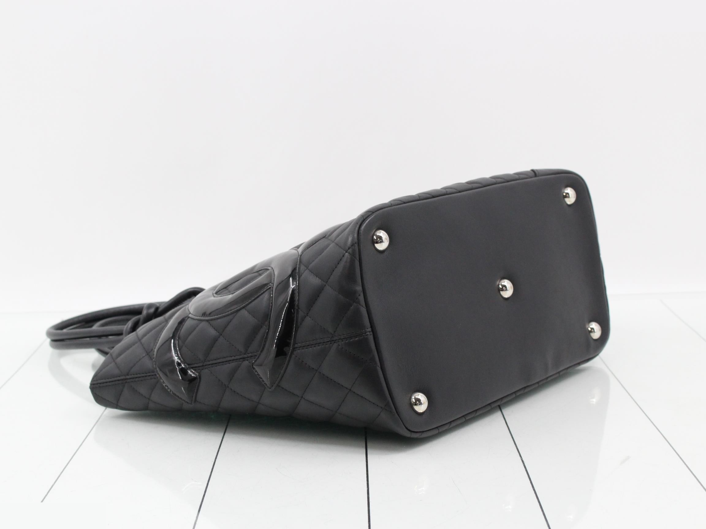Cambon Line Handbag — view 5