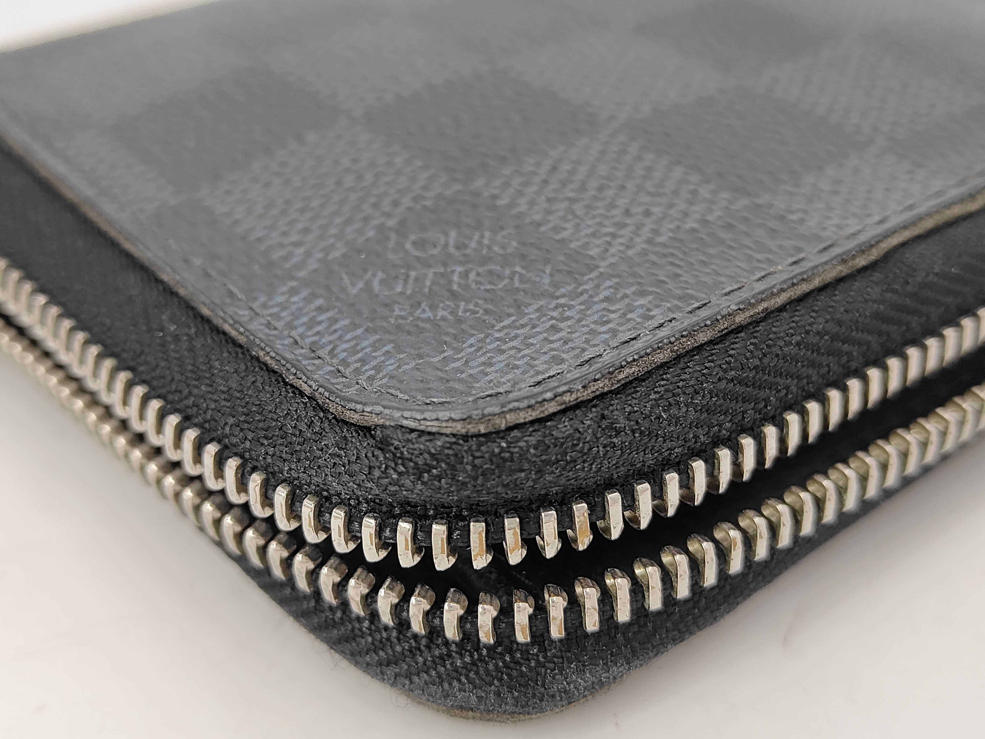 Graphite Zippy Wallet Vertical CA2187 Wallet — view 4