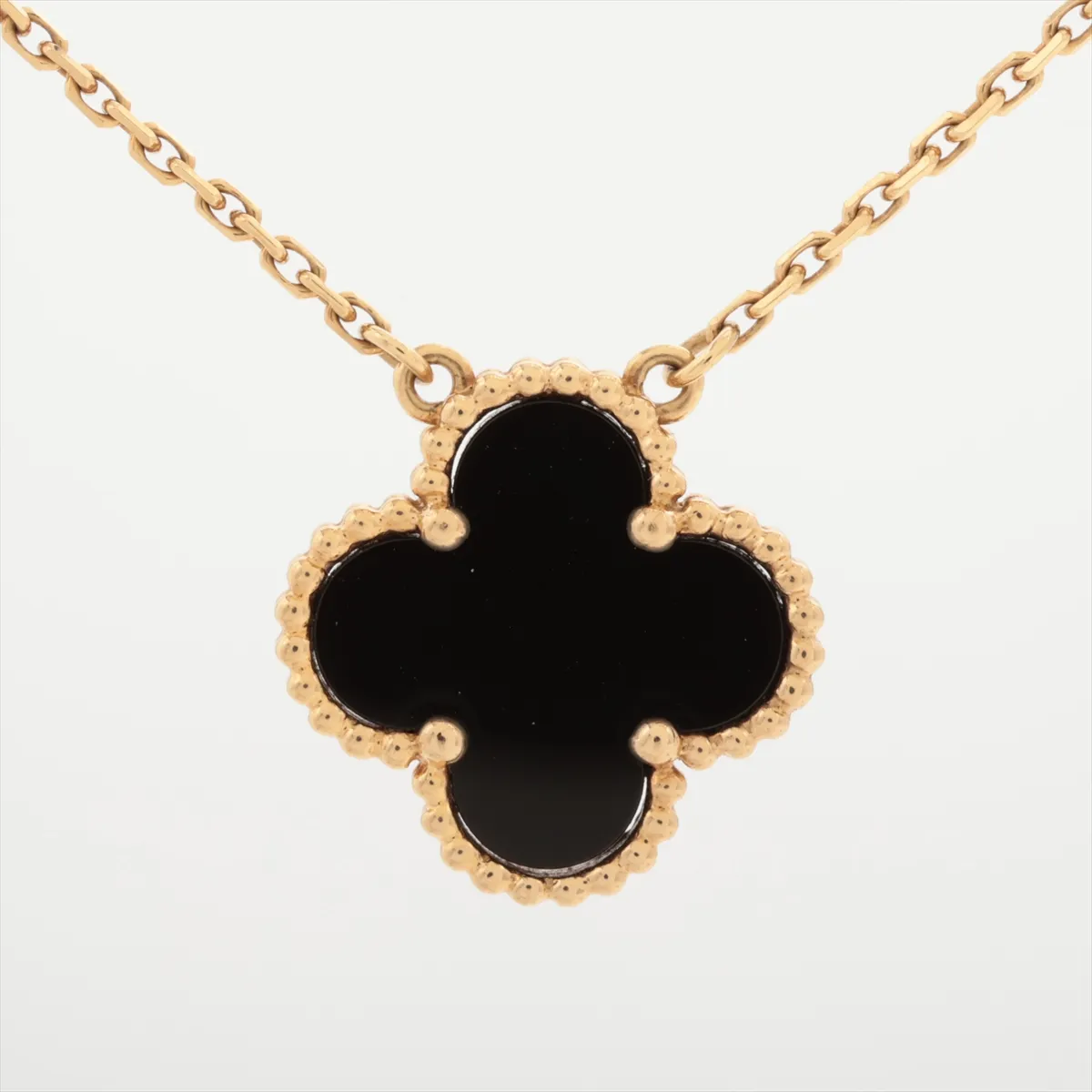 Vintage Alhambra Onyx Necklace 750 (Yellow Gold) 4.9g JE657716 — view 2