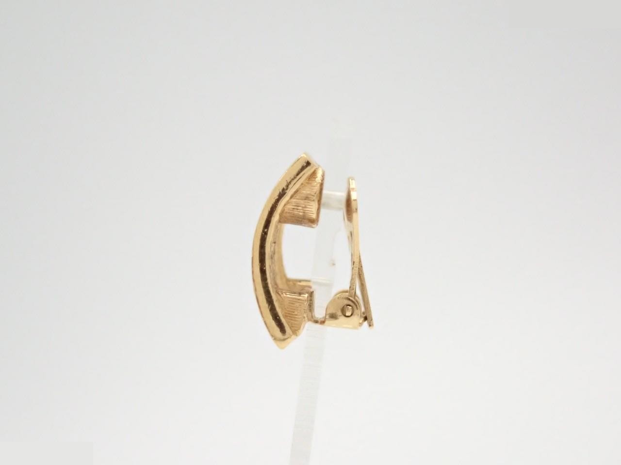 Earrings — view 3