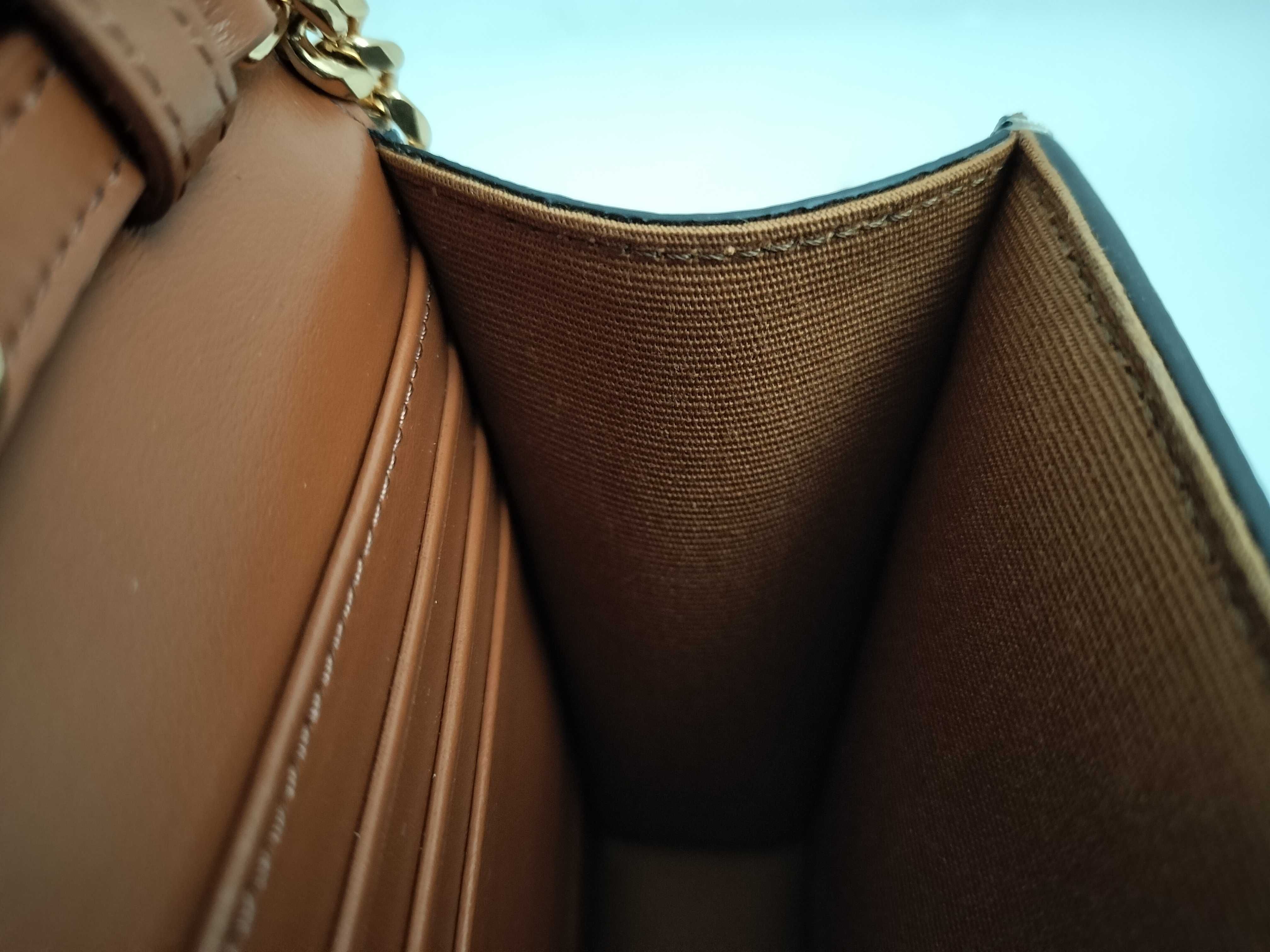 Chain Wallet Margo Tan Shoulder Bag — view 9