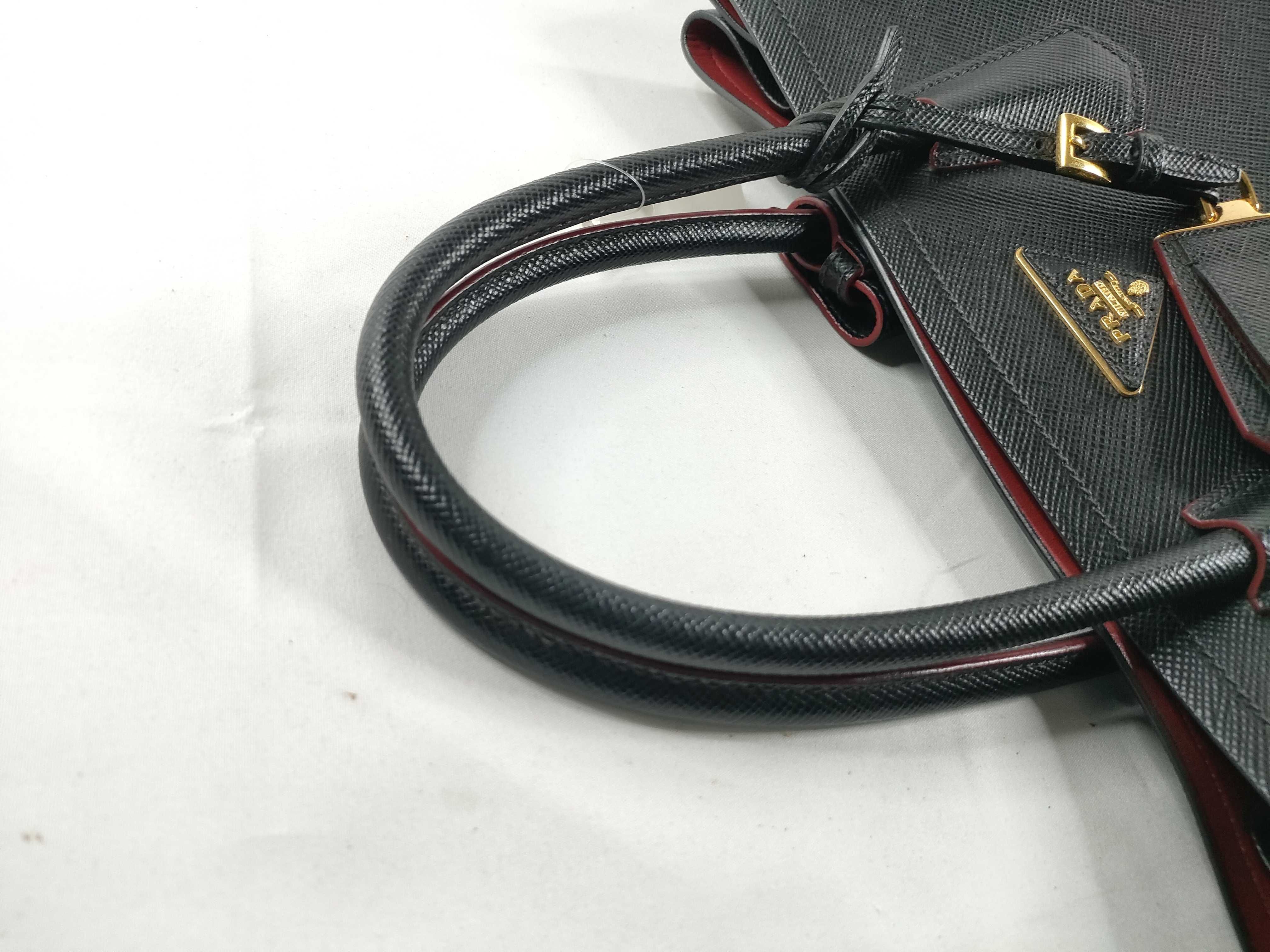 HK- 1BG775 Saffiano Cuir Leather Nero/Fuoco 2-Way Handbag — view 6