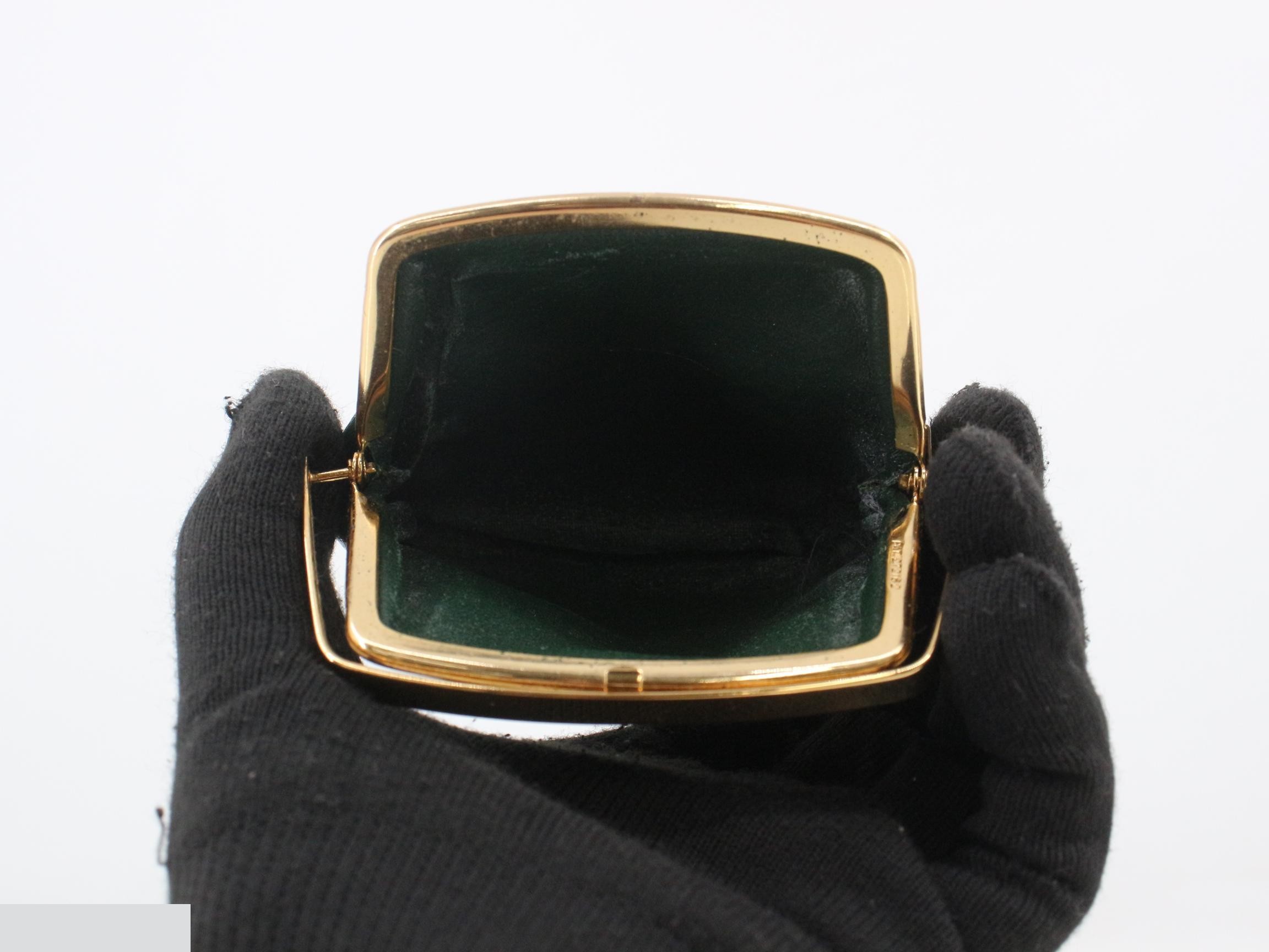 Coin case — view 4