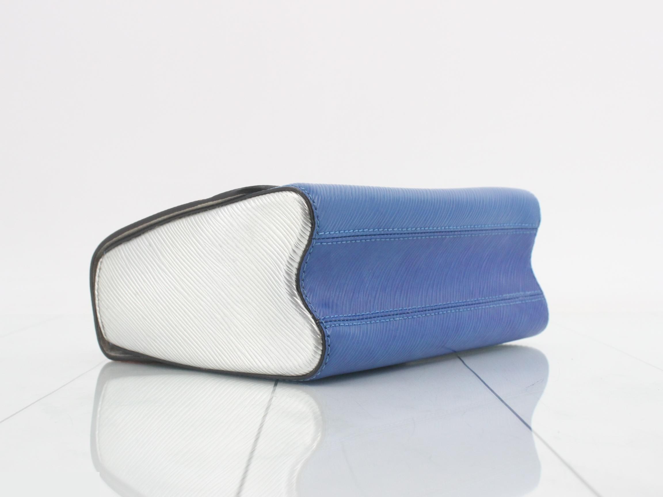 Epi Twist MM Shoulder Bag — view 5