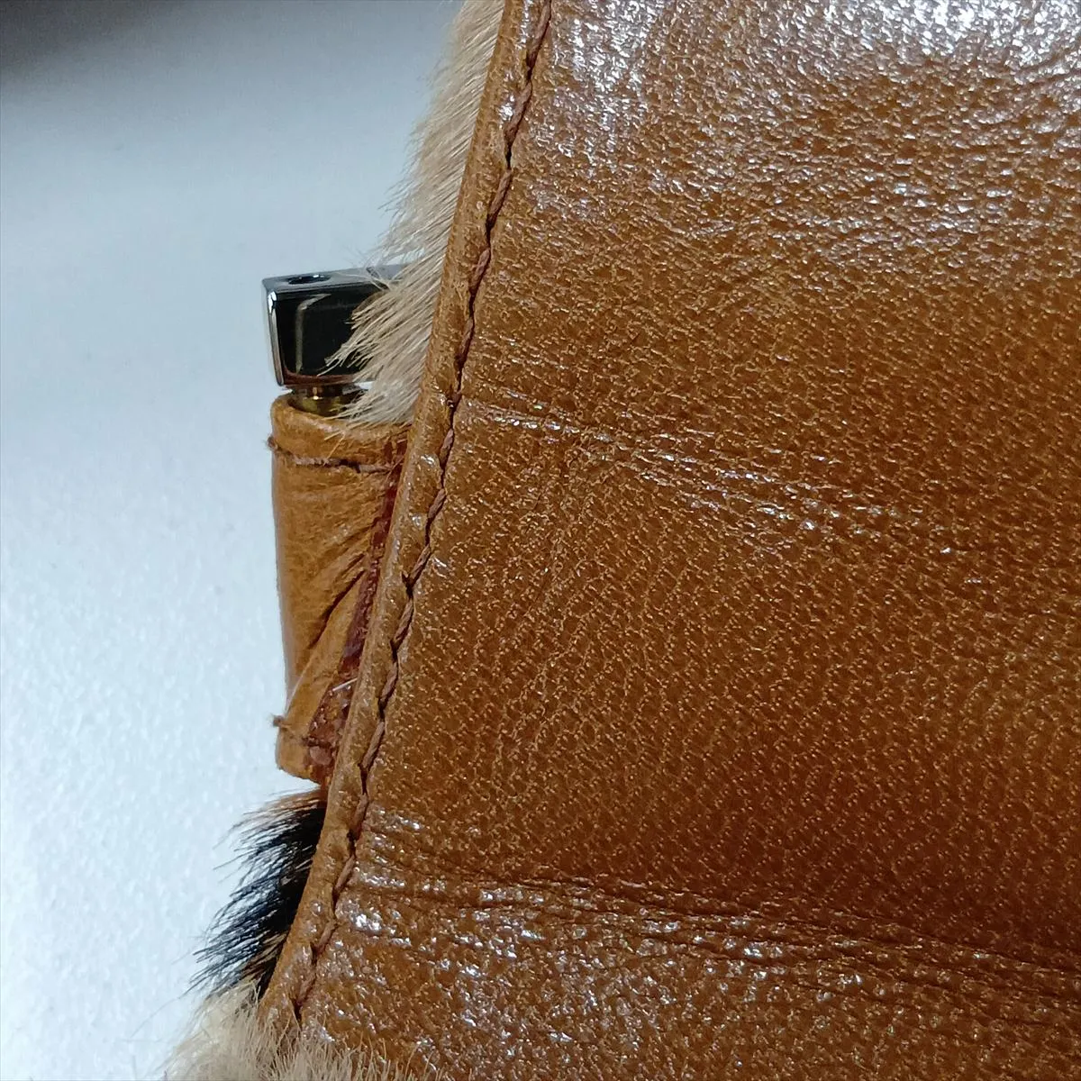 calfskin and leather shoulder bag, leopard print. — view 13