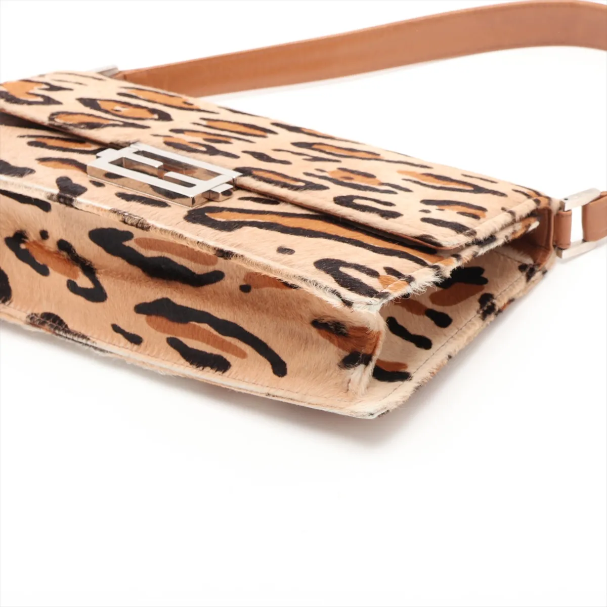 calfskin and leather shoulder bag, leopard print. — view 3
