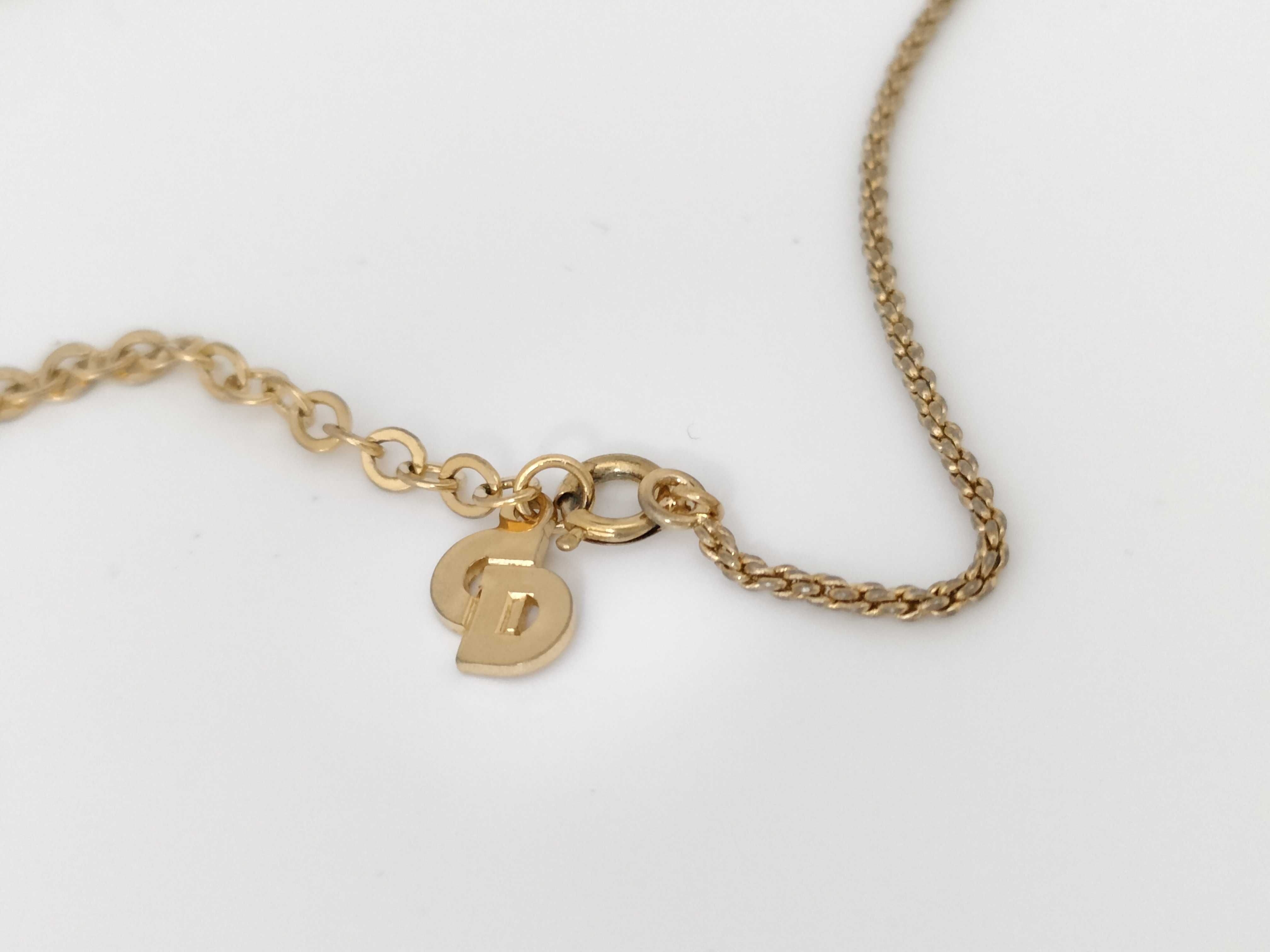 necklace — view 4