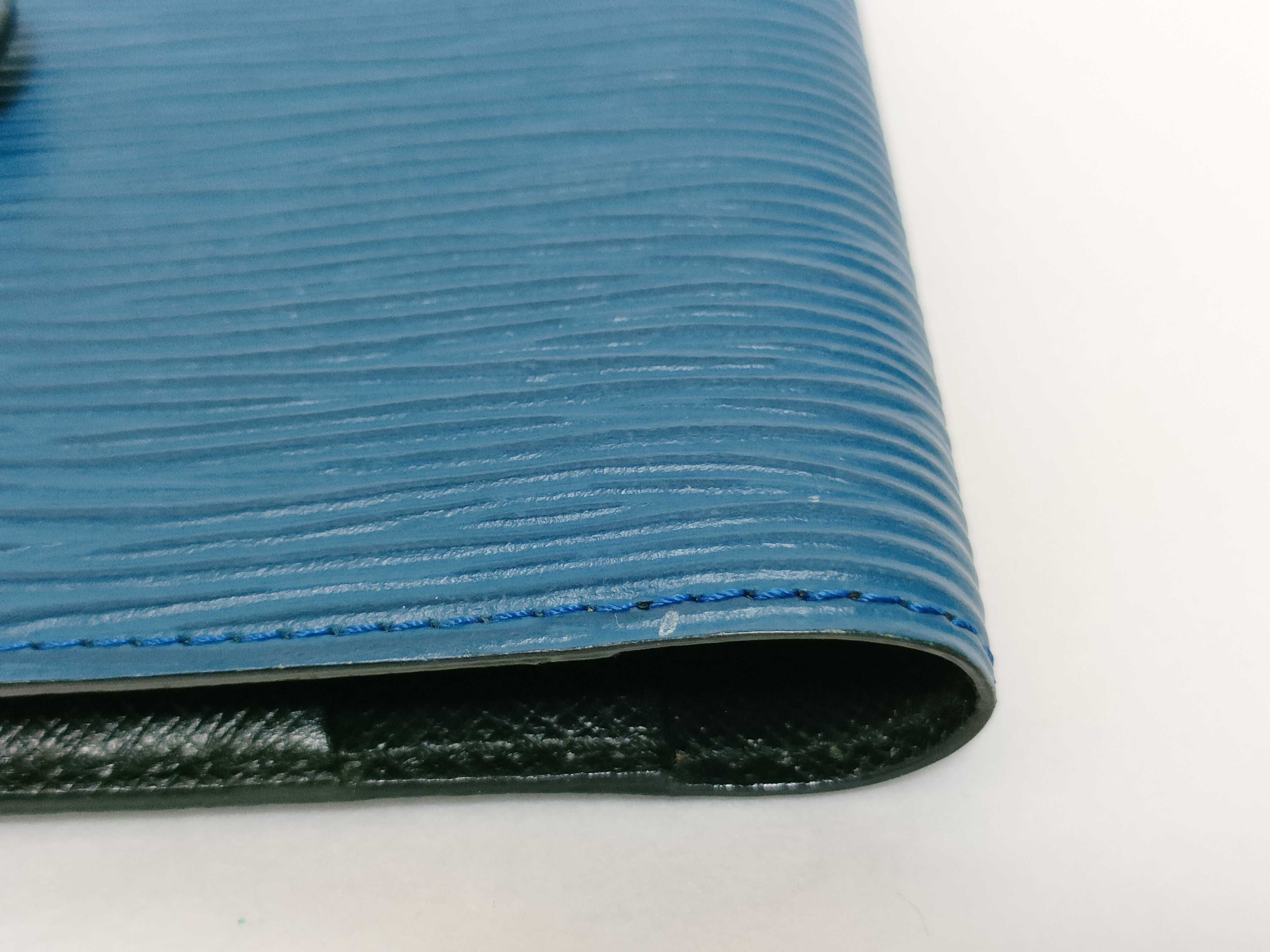 Epi Louis Vuitton Card Case Epi Card Case — view 12