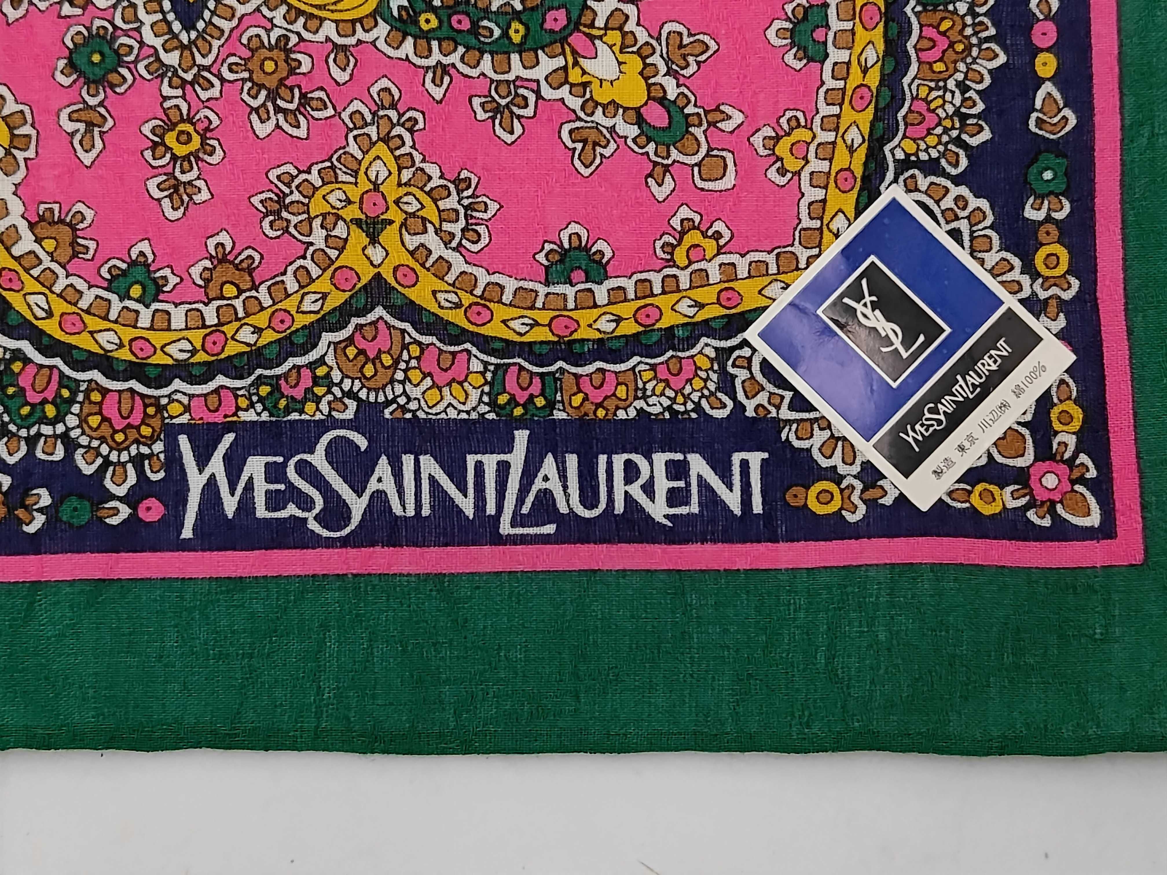 handkerchief/scarf with sticker, paisley pattern, green, and other accessories. — view 3
