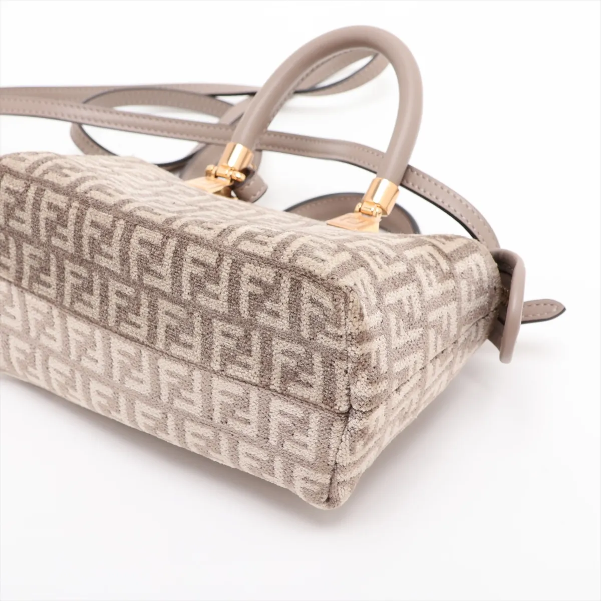Zucca By The Way Mini 8BS067 Pile x Leather 2-Way Handbag Brown — view 3