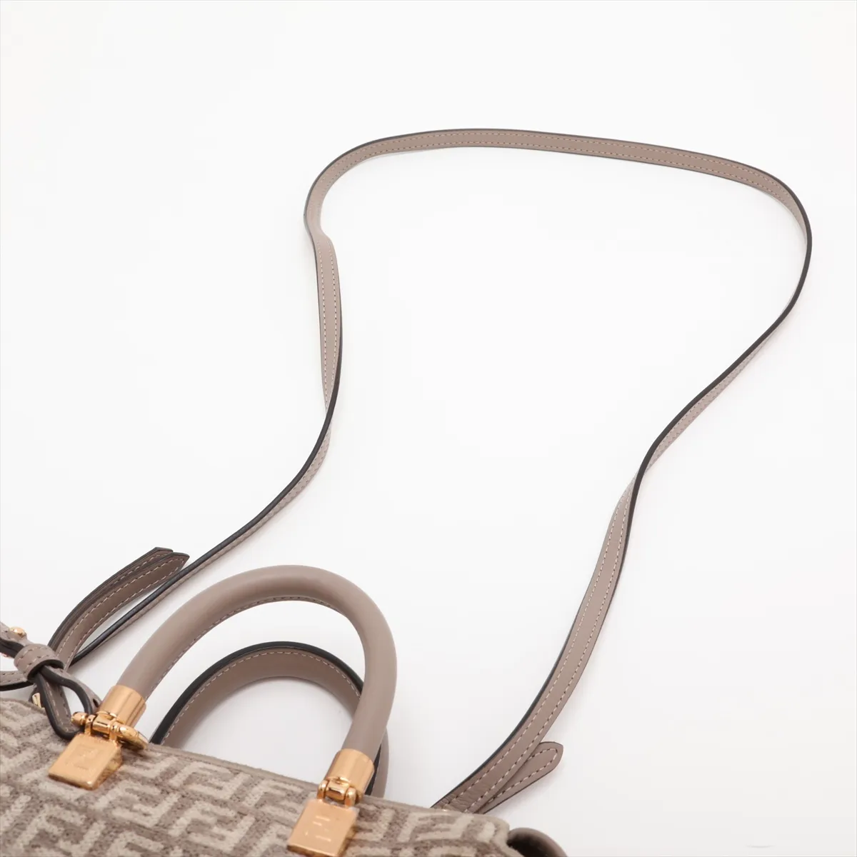 Zucca By The Way Mini 8BS067 Pile x Leather 2-Way Handbag Brown — view 7