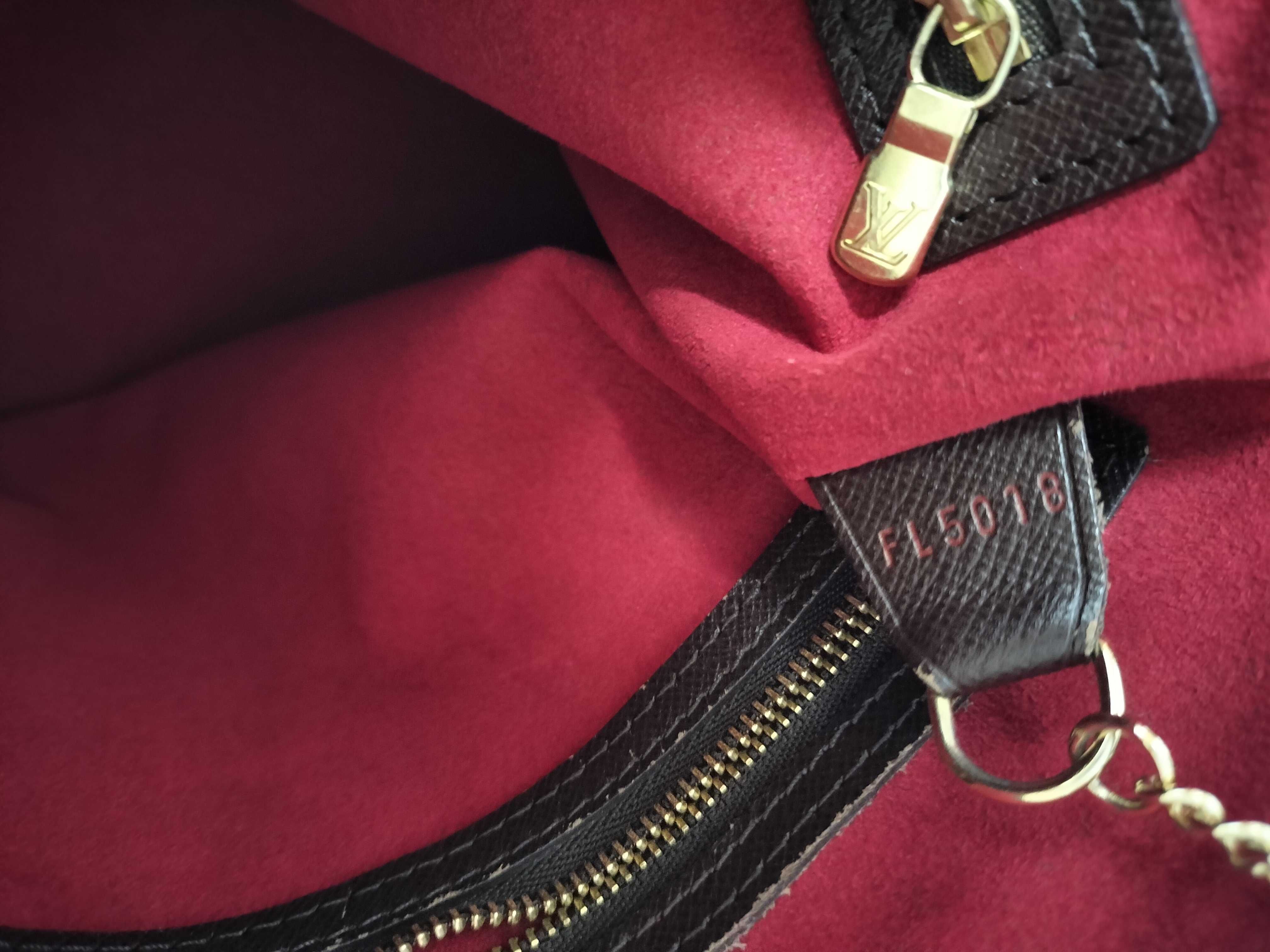 Damier Vuitton Damier Mare Tote Bag — view 14