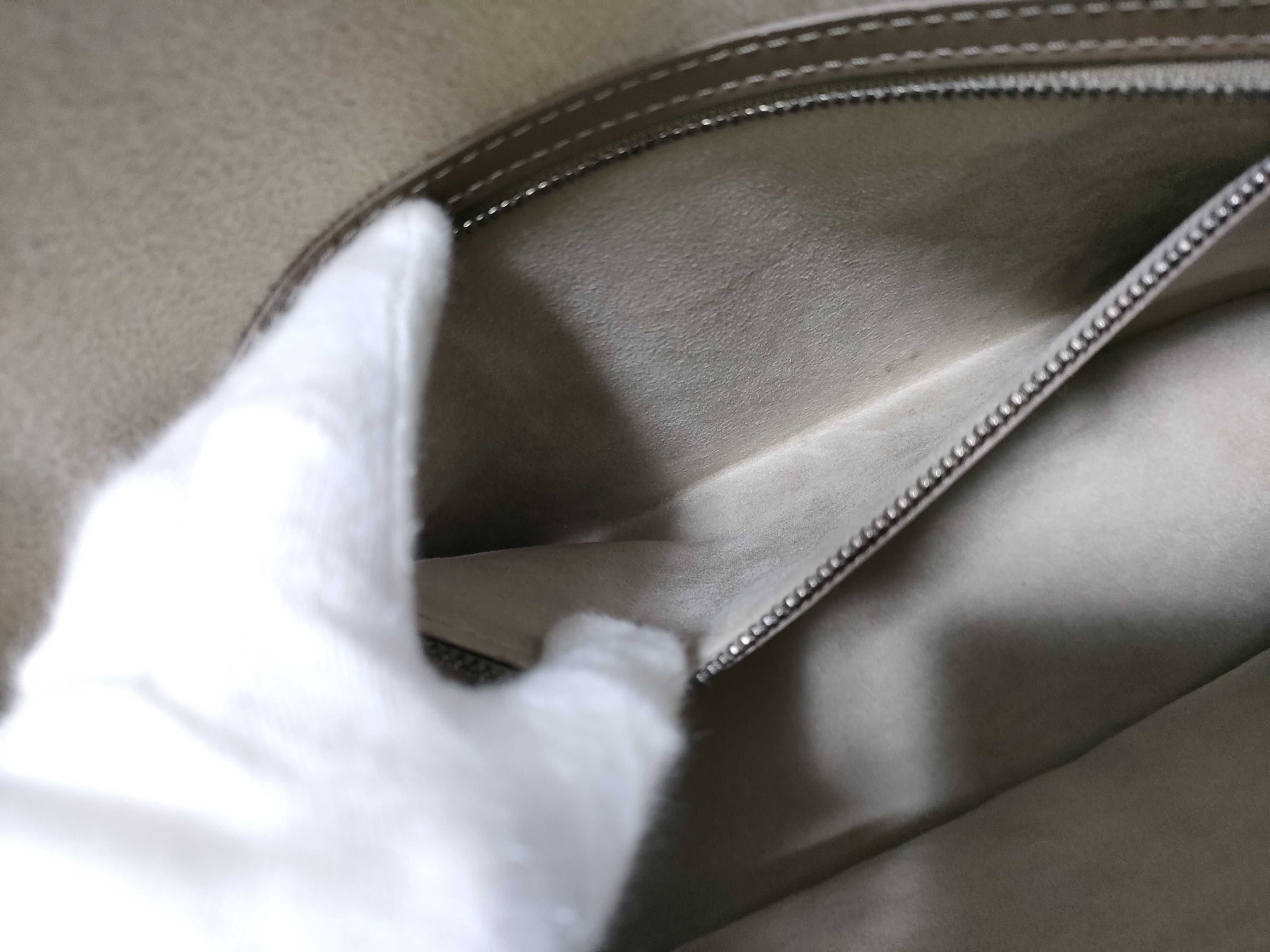 Epi M5228C Lussac Poivre Shoulder Bag — view 11