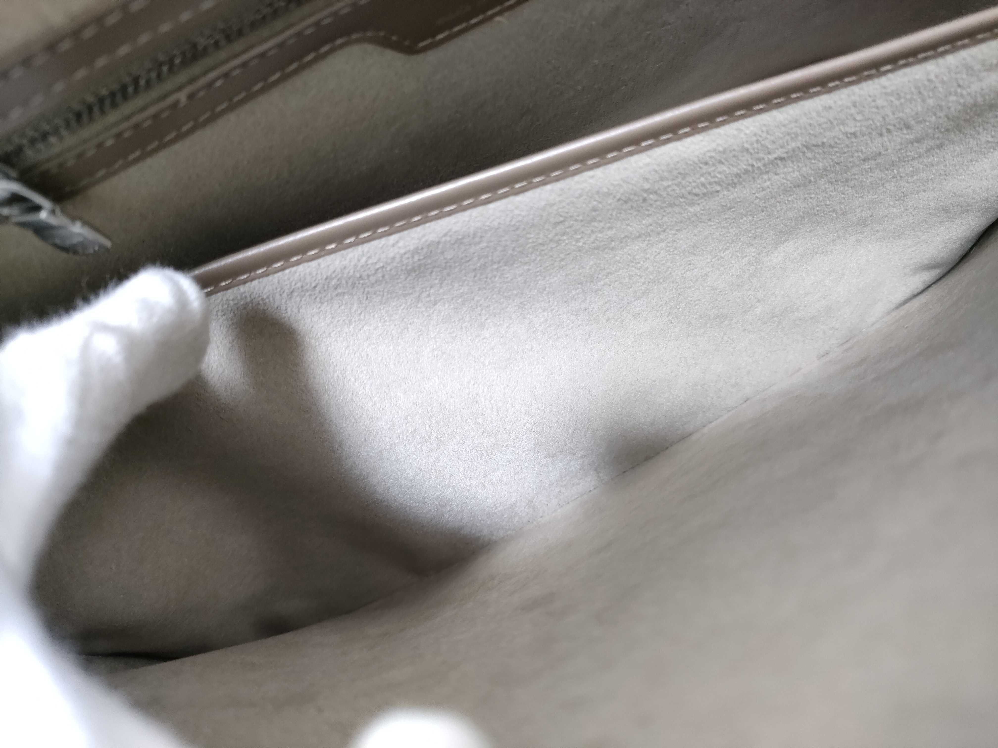 Epi M5228C Lussac Poivre Shoulder Bag — view 13