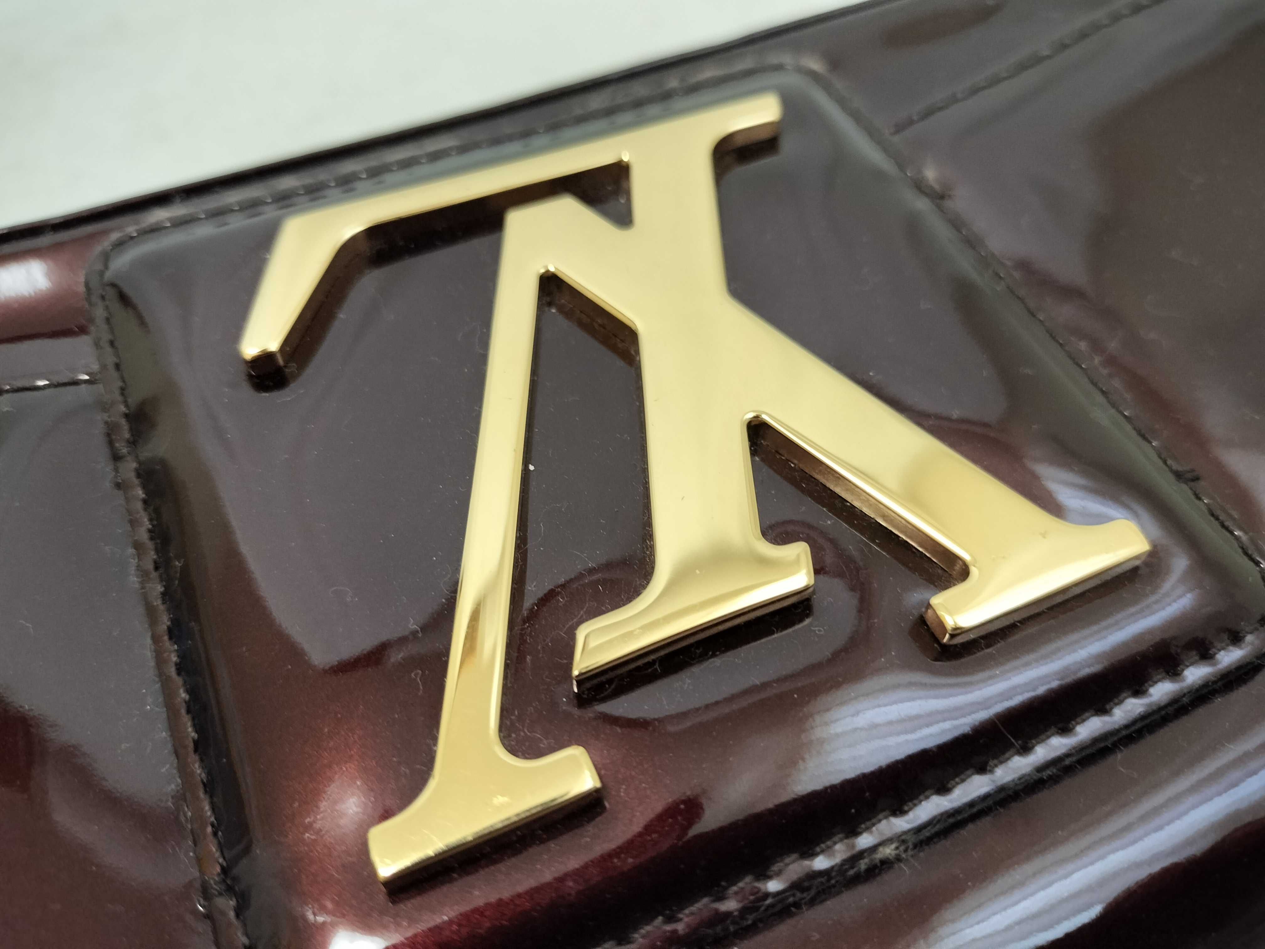 PH- Amarante Vernis Sobe Clutch Dark Red Leather Clutch Bag — view 12