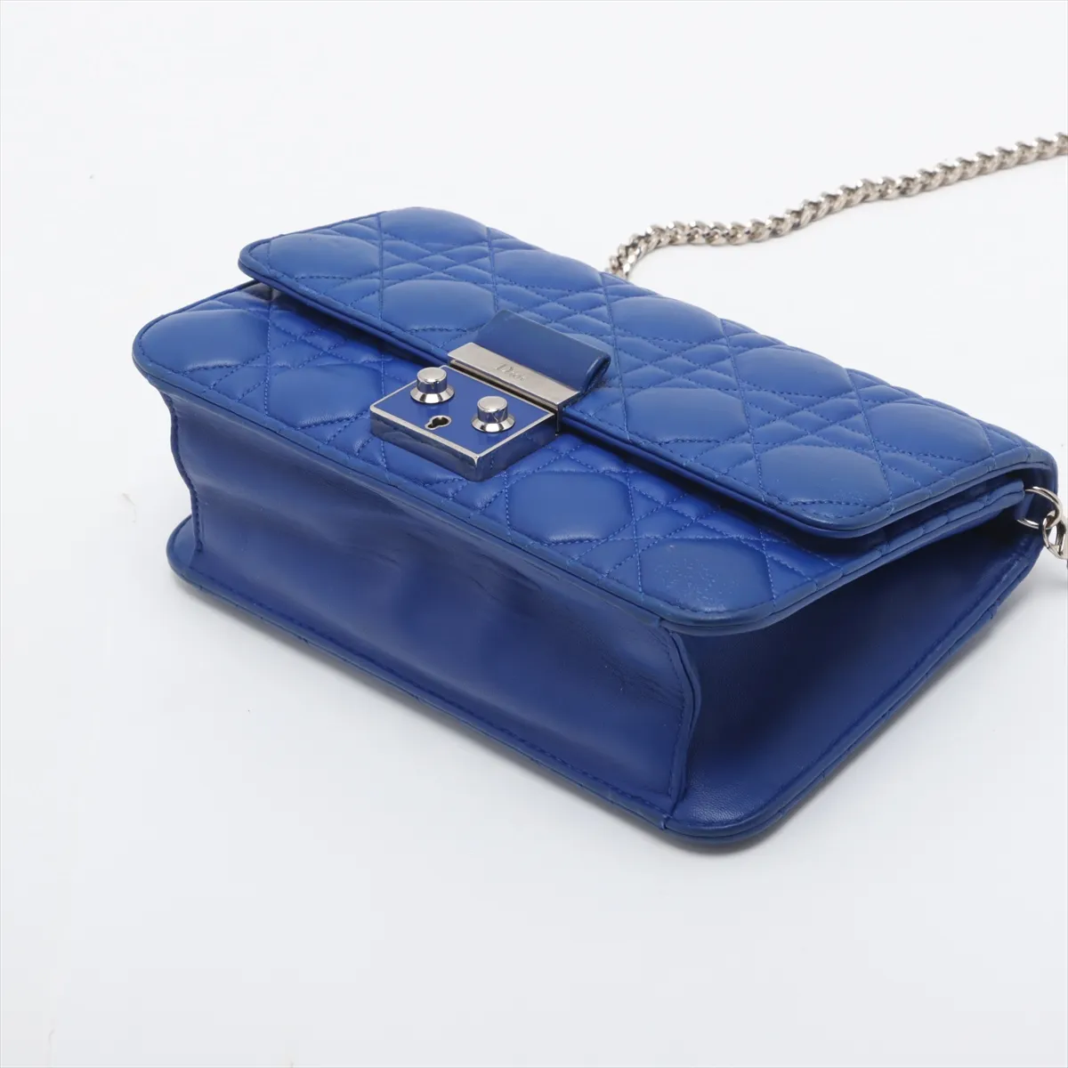 Cannage Leather Chain Shoulder Bag Blue — view 3