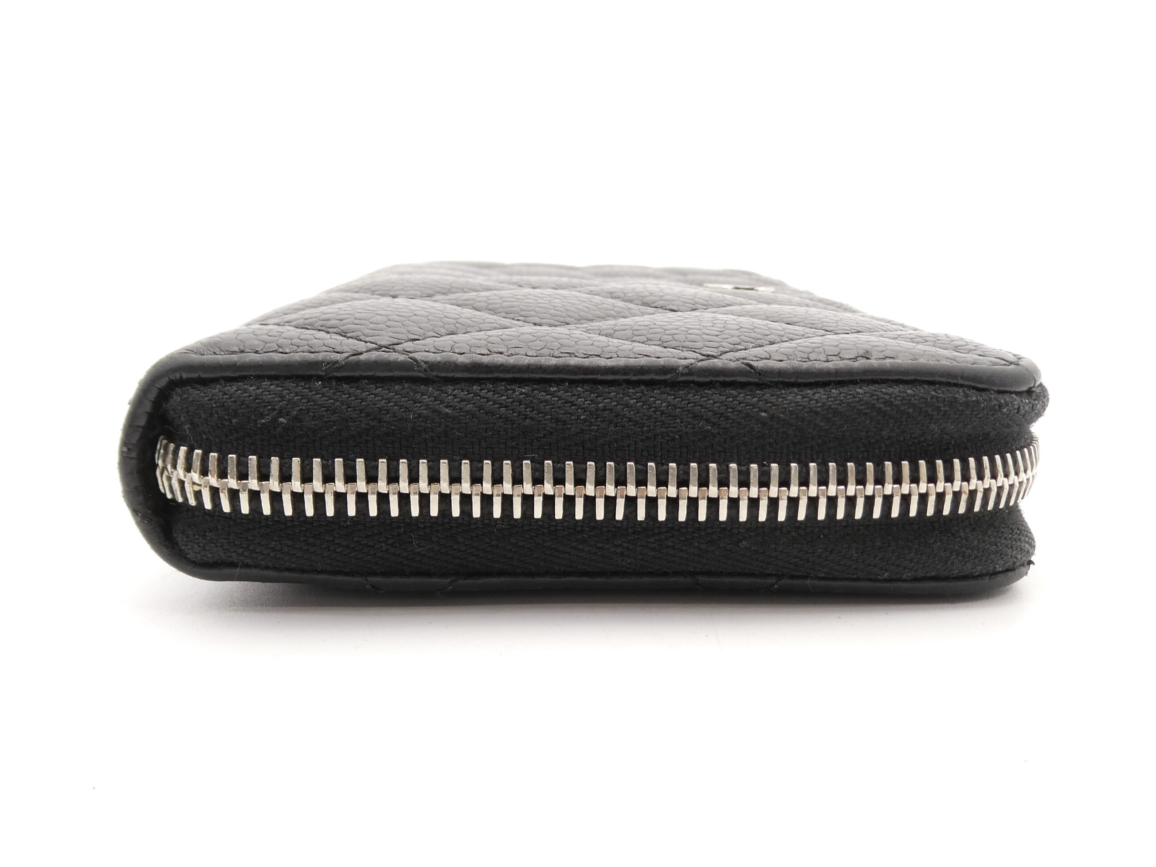 Matelassé Coco Mark Caviar Skin Round Zip Wallet — view 4