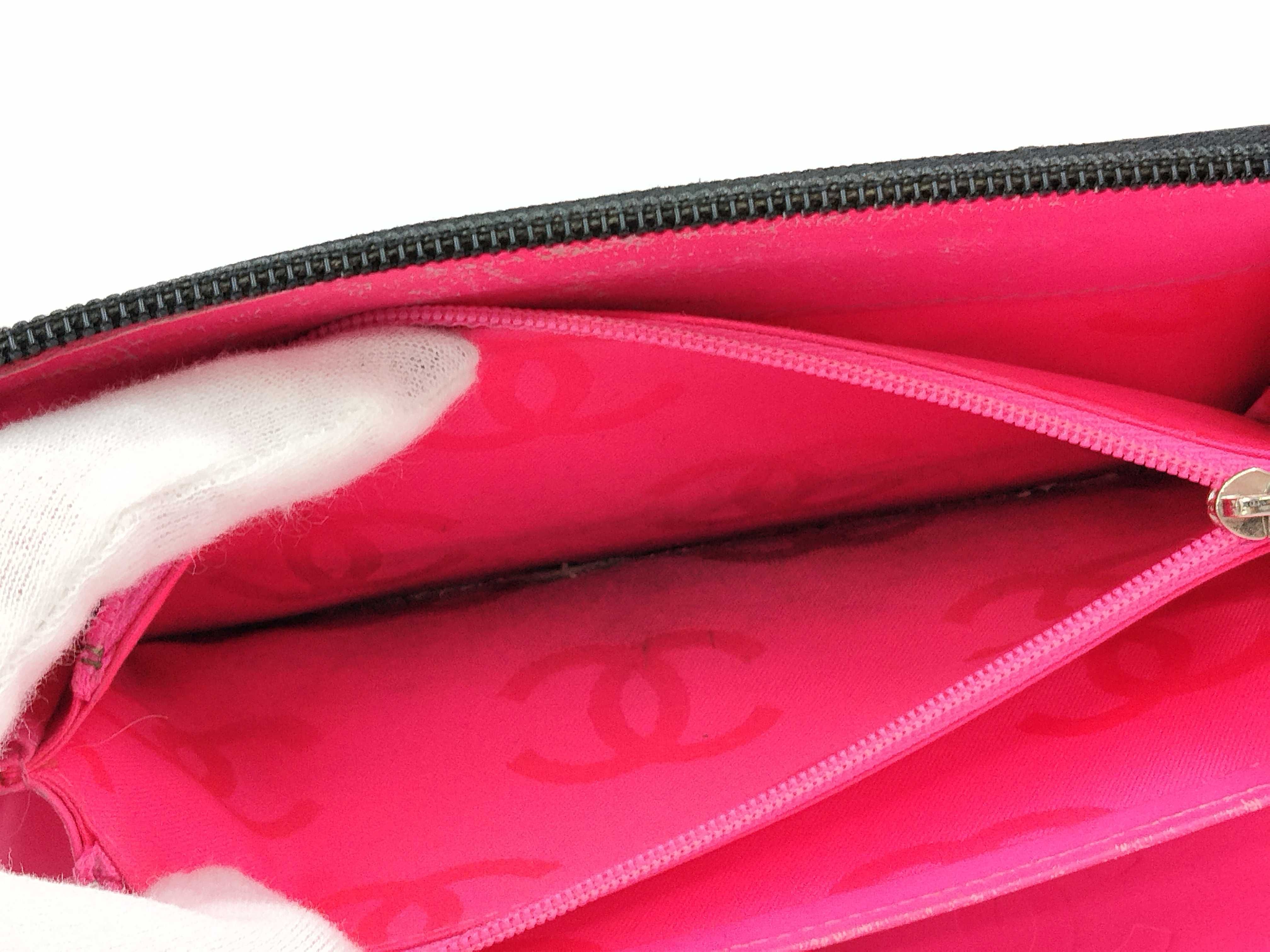 Cambon Lambskin Round Zip Long Wallet — view 9