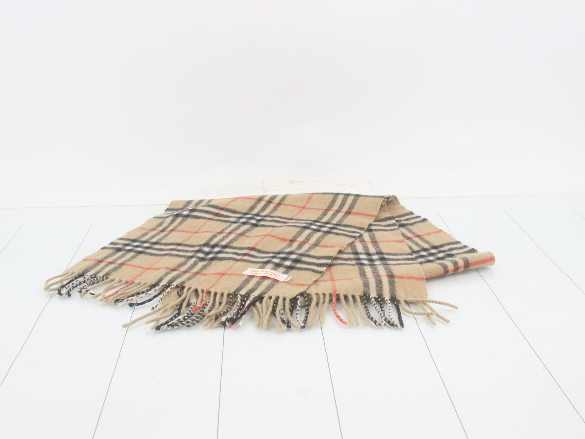 Other lines: Small items, accessories, and scarves — view 2