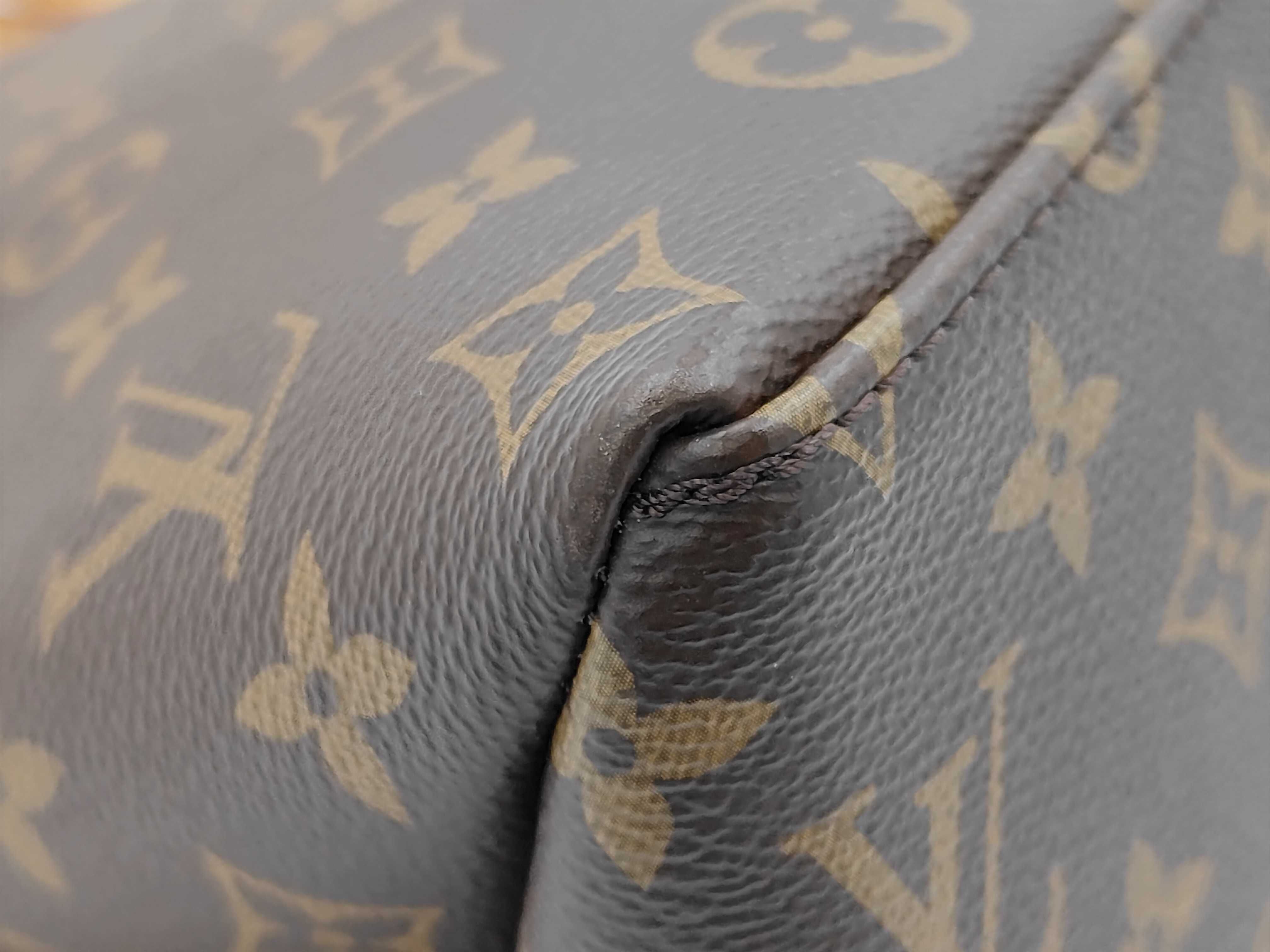 LV Grand Palais MM Handbag — view 6