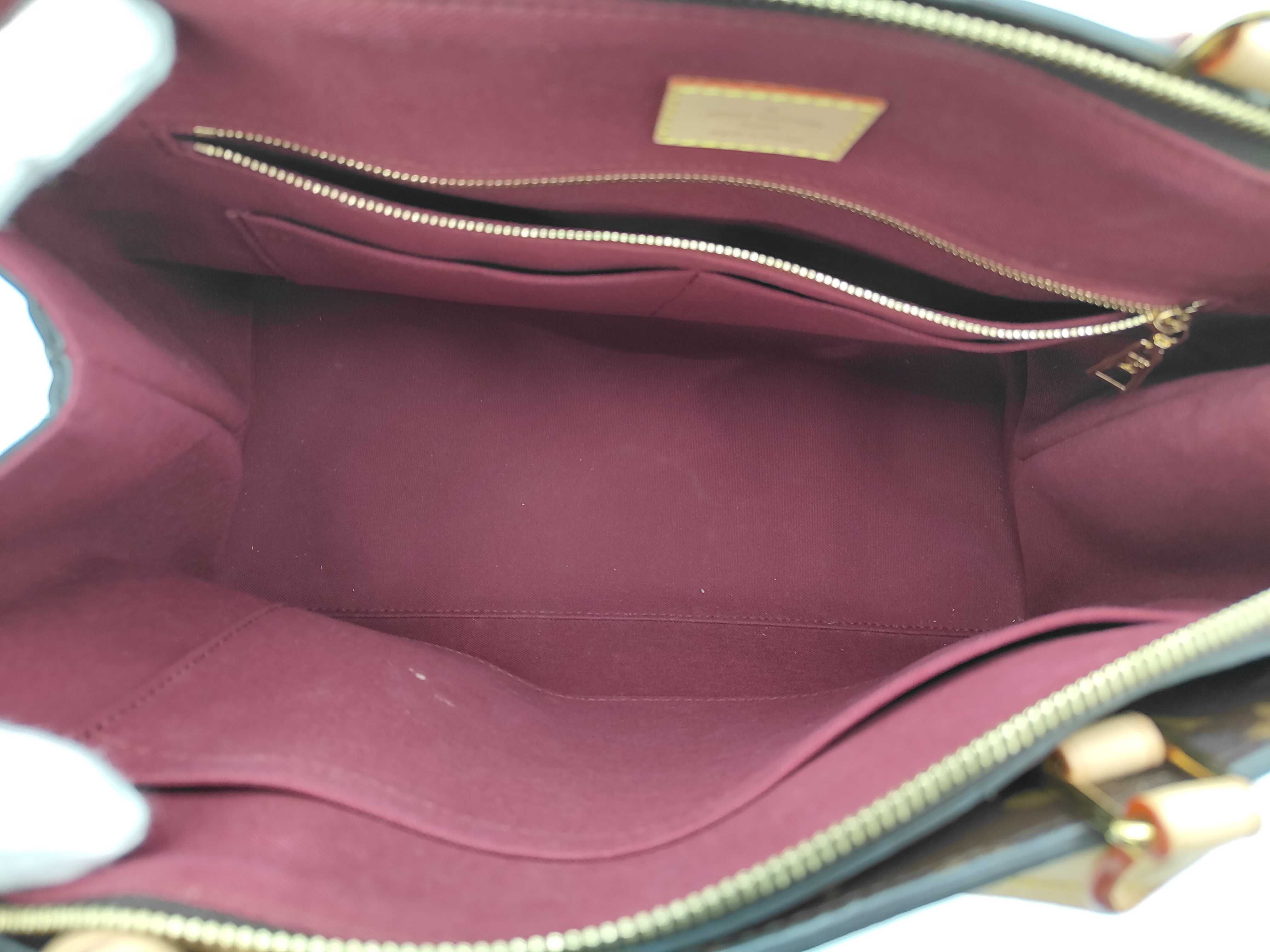LV Grand Palais MM Handbag — view 9