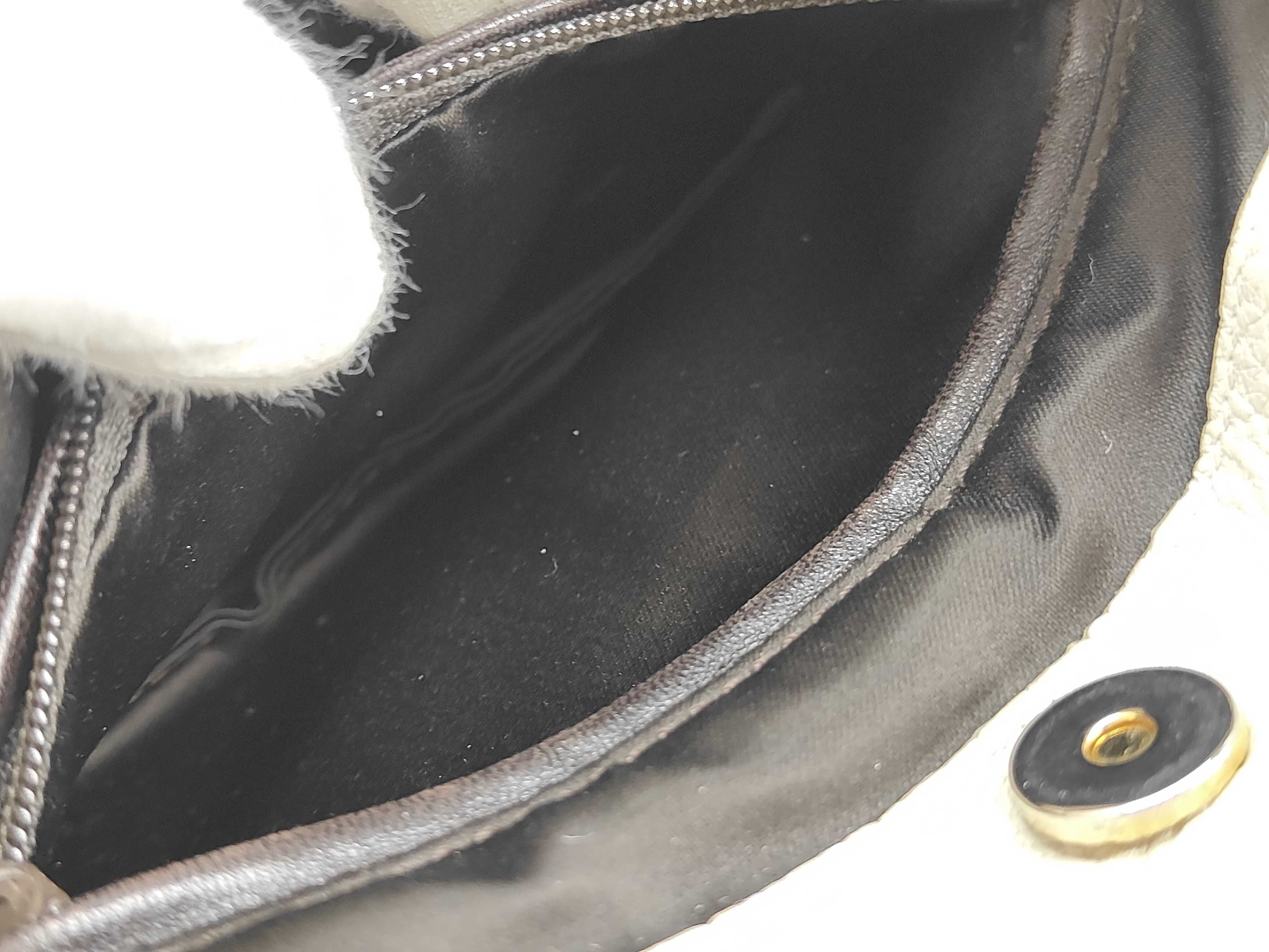 Tom Ford era Sakhalin leather ring bag YSL charm shoulder bag — view 12